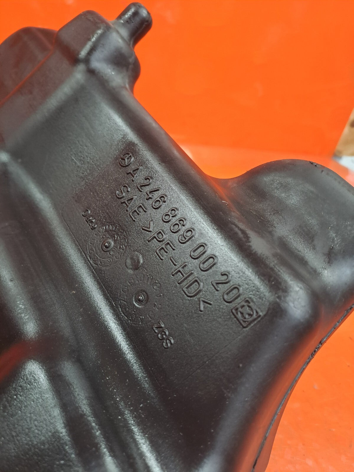 ✅Mercedes W176 A180 1.5 Diesel 2015 WINDSCREEN WASHER BOTTLE FLUID TANK A235 - Image 3