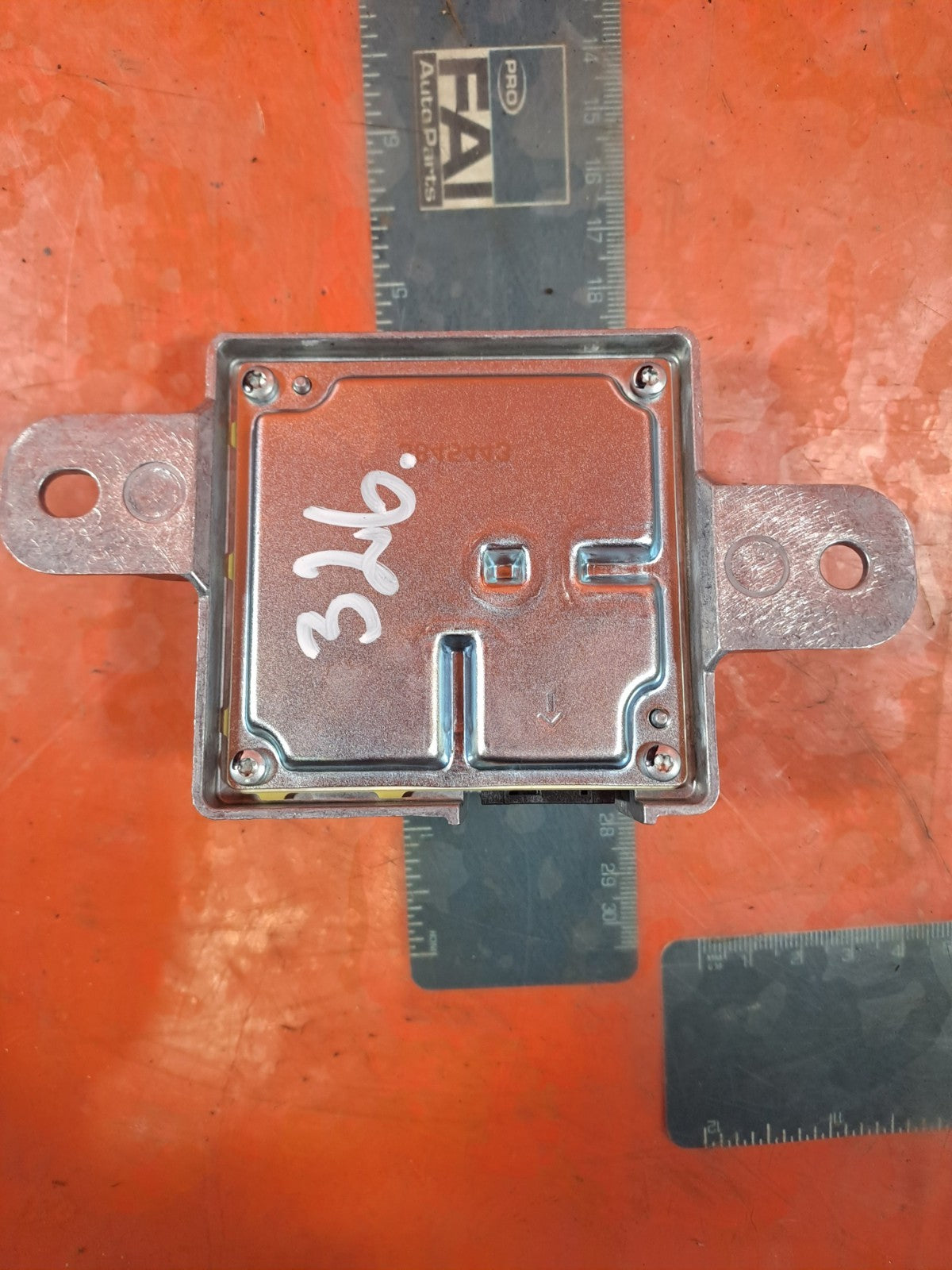 ebay-src:https://i.ebayimg.com/00/s/mtywmfgxmjaw/z/wsiaaeswh9zpqxbn/$_57.jpg