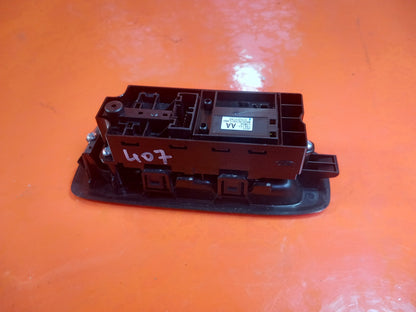 ebay-src:https://i.ebayimg.com/00/s/mtiwmfgxnjaw/z/npwaaeswmpzqmrlt/$_57.jpg
