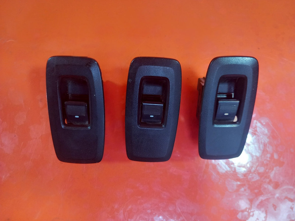 Ford Ranger Wildtrak 4X4 3.2 Diesel 2017 Electric Window Switch x3 A401 - Image 6
