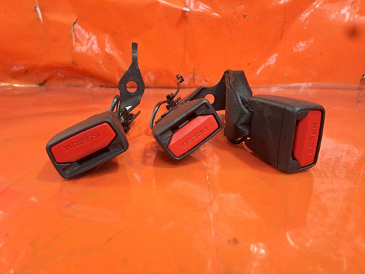 ✅BMW G20 318D M Sport 2.0 Diesel 2021 Rear Seat Belt Buckle Set 7442030 Warranty - Image 2