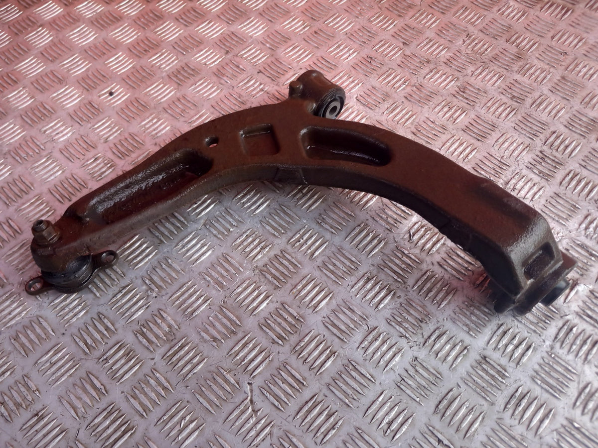 2021 VW Transporter T30 Front Right Lower Control Arm 7E0407166B Warranty A412 - Image 2