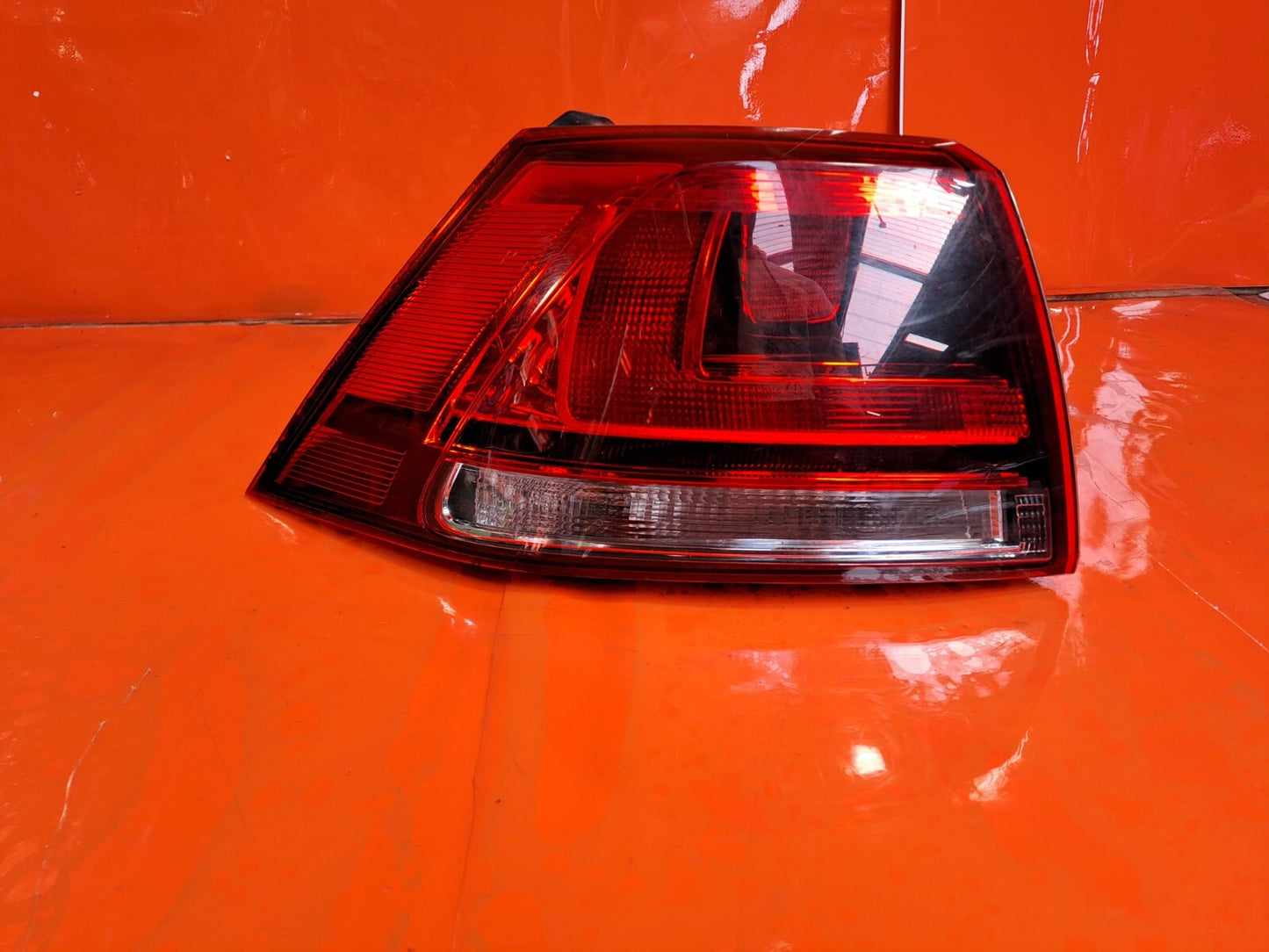 ✅VW GOLF MK7 1.4 PETROL 2015 REAR LEFT OUTER TAIL LIGHT 5G0945095P Warranty - Image 2