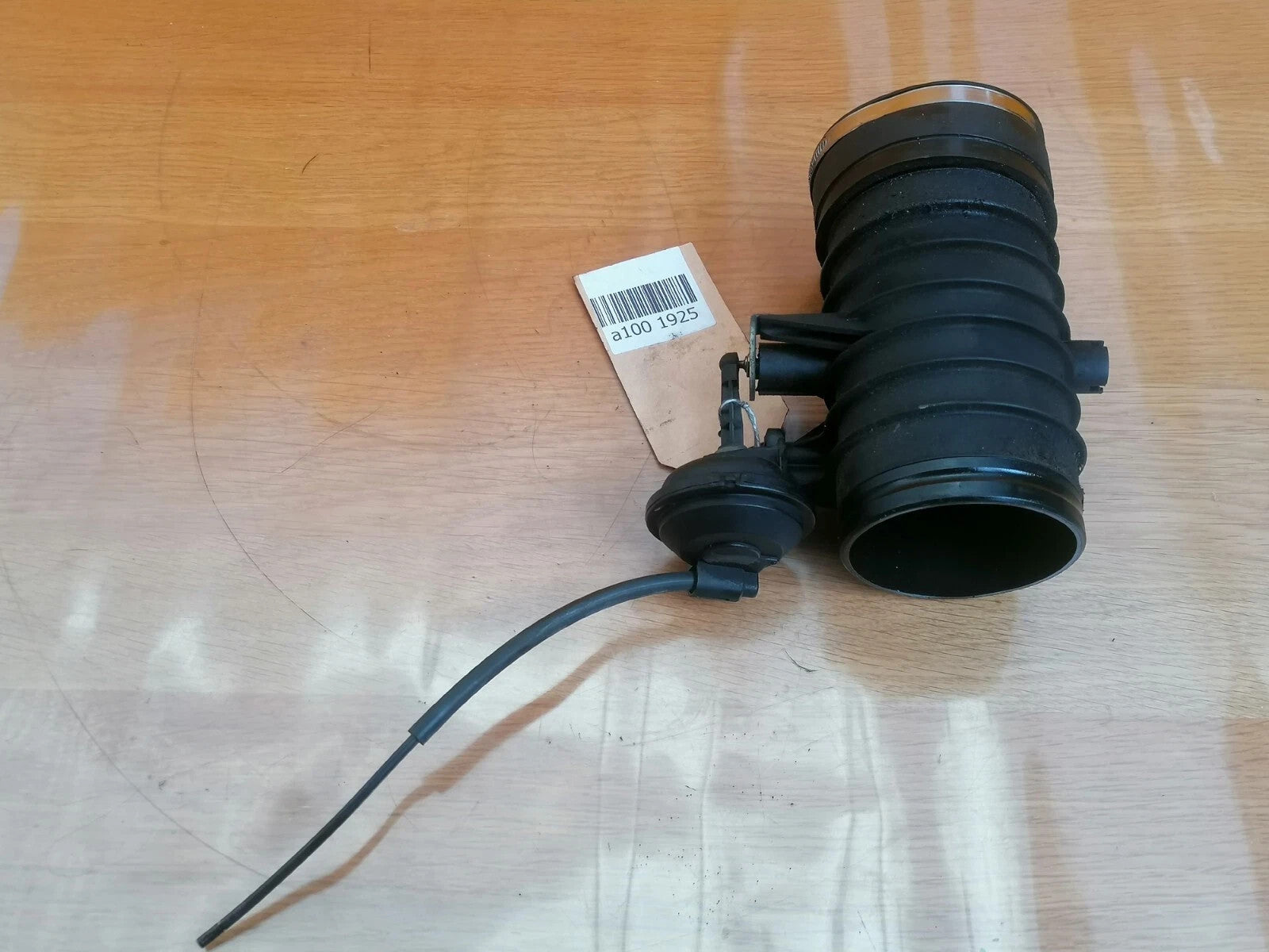 ebay-src:https://i.ebayimg.com/00/s/mtiwmfgxnjaw/z/irkaaeswtz5qfs21/$_57.jpg