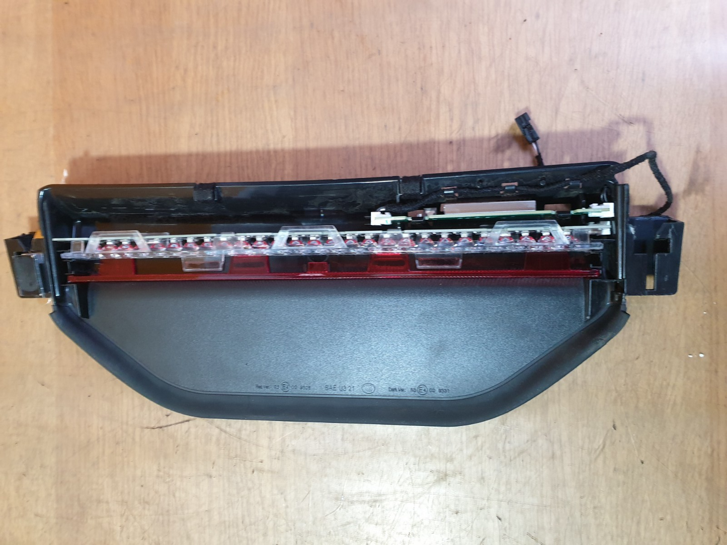 ✅2022 TESLA MODEL Y TAILGATE REAR STOP LAMP 1632486-00-B + WARRANTY A172 - Image 2