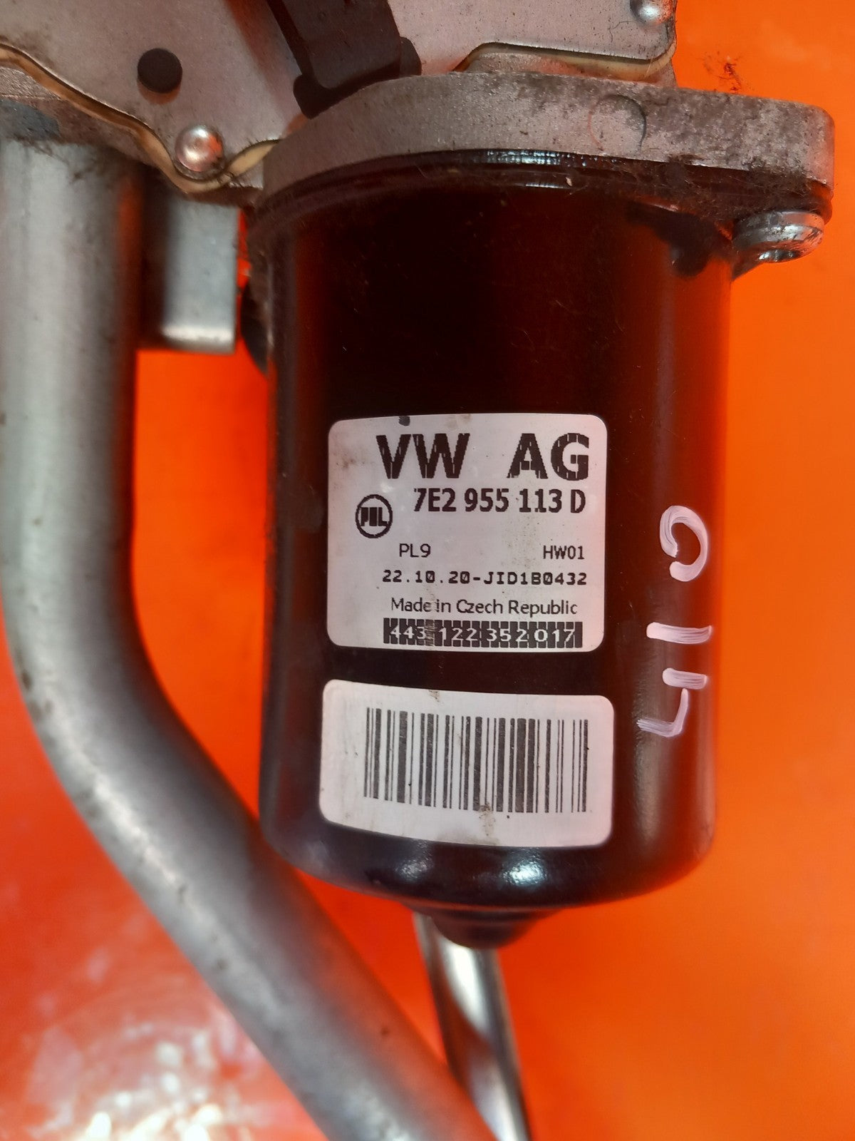 VW Transporter T30 2.0 Diesel 2021 Front Wiper Motor and Linkage 7E2955023C A410 - Image 11