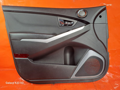 ✅SSANGYONG KORANDO LE 2.2 DIESEL 2018 FRONT LEFT DOOR CARD 72230-34000 A288 - Image 2