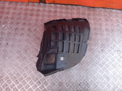 Land Rover Defender L663 3.0 Diesel 2025 Front Left Splash Guard L8B216A574AD - Image 2