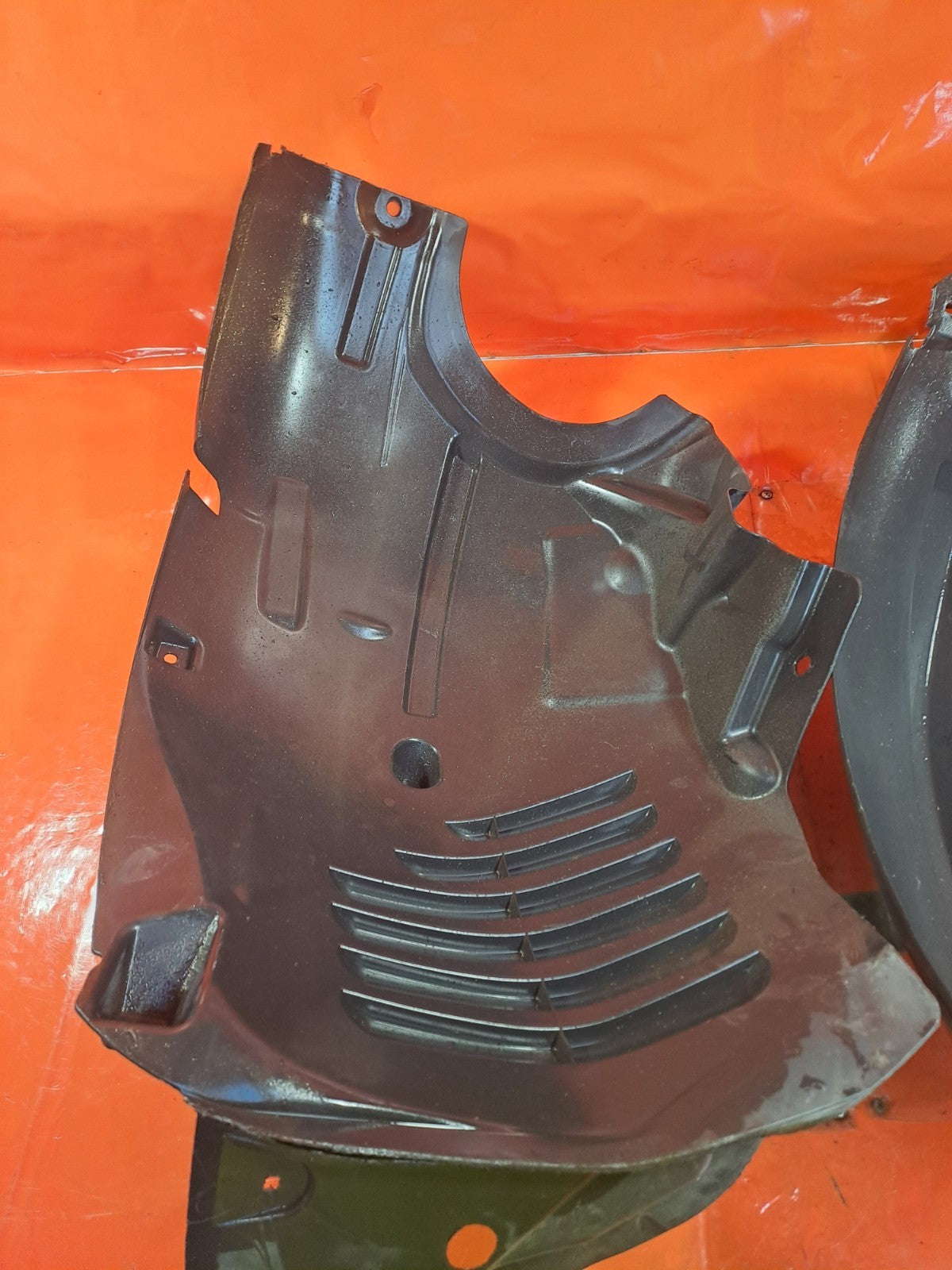 ✅2009 MERCEDES E CLASS W212 WHEEL SPLASH GUARD FRONT LEFT A2126903030 + WARRANTY - Image 3