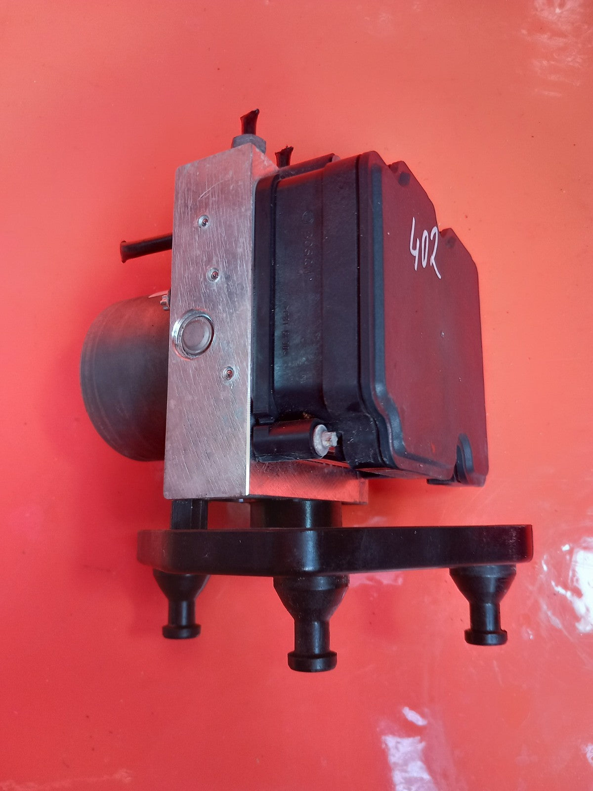 ebay-src:https://i.ebayimg.com/00/s/mtywmfgxmjaw/z/rdeaaeswg5hqfxz-/$_57.jpg