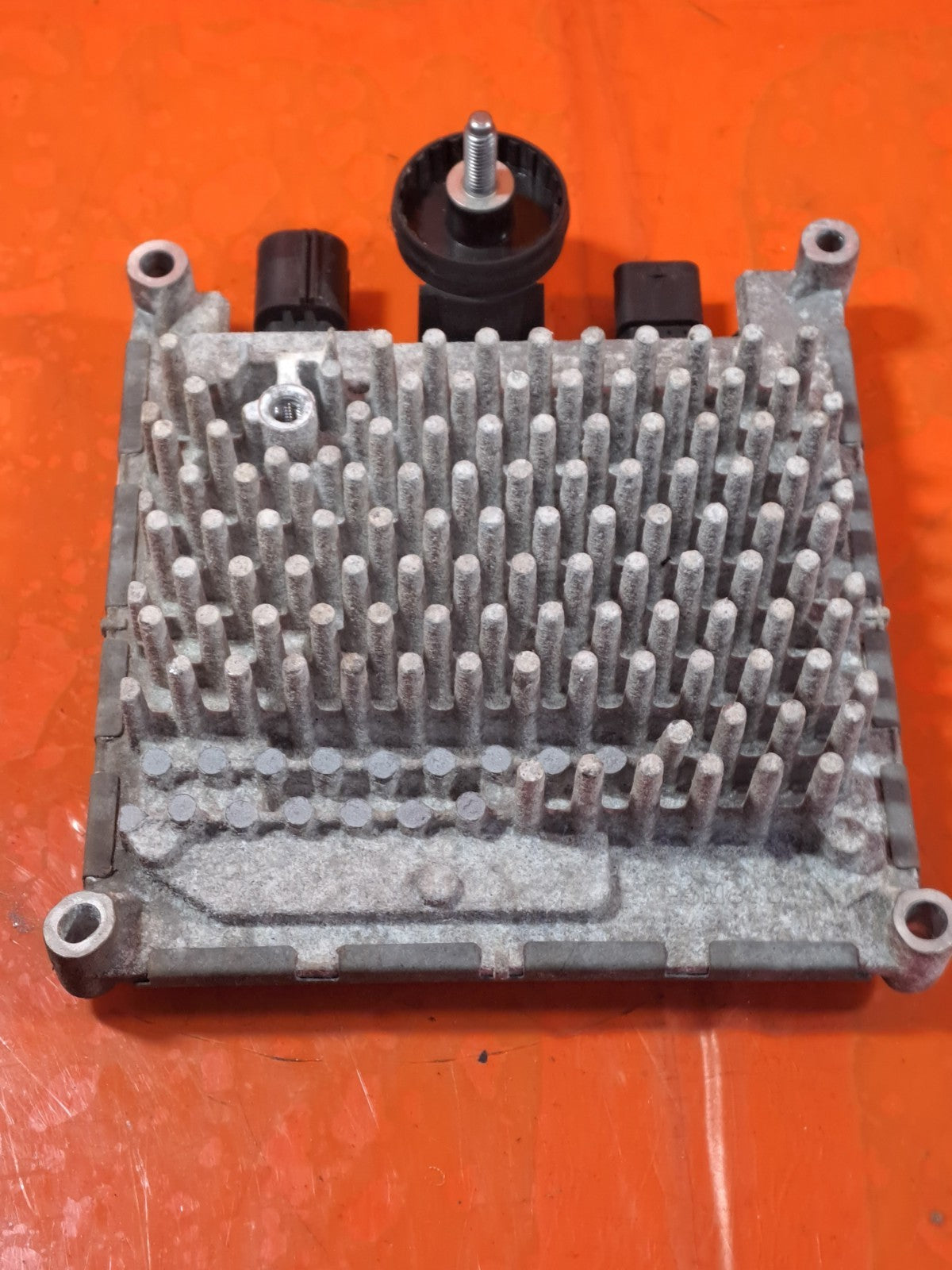 ebay-src:https://i.ebayimg.com/00/s/mtywmfgxmjaw/z/snuaaeswrvppagc4/$_57.jpg