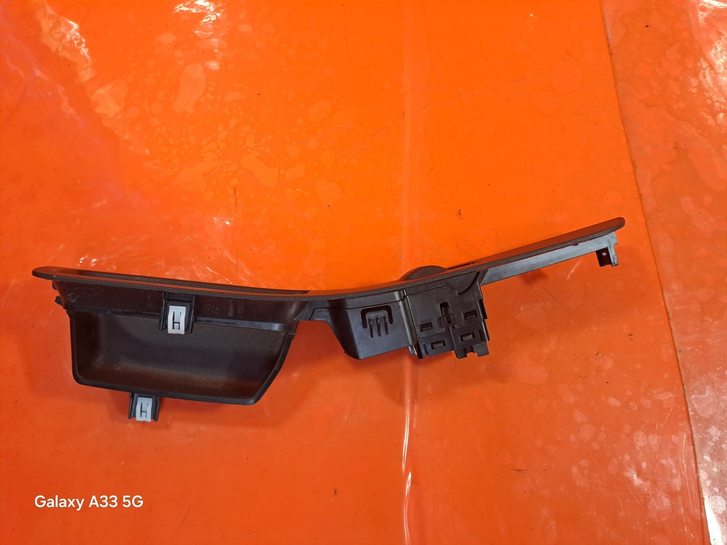 ebay-src:https://i.ebayimg.com/00/s/mtiwmfgxnjaw/z/5xmaaeswicxo57nh/$_57.jpg