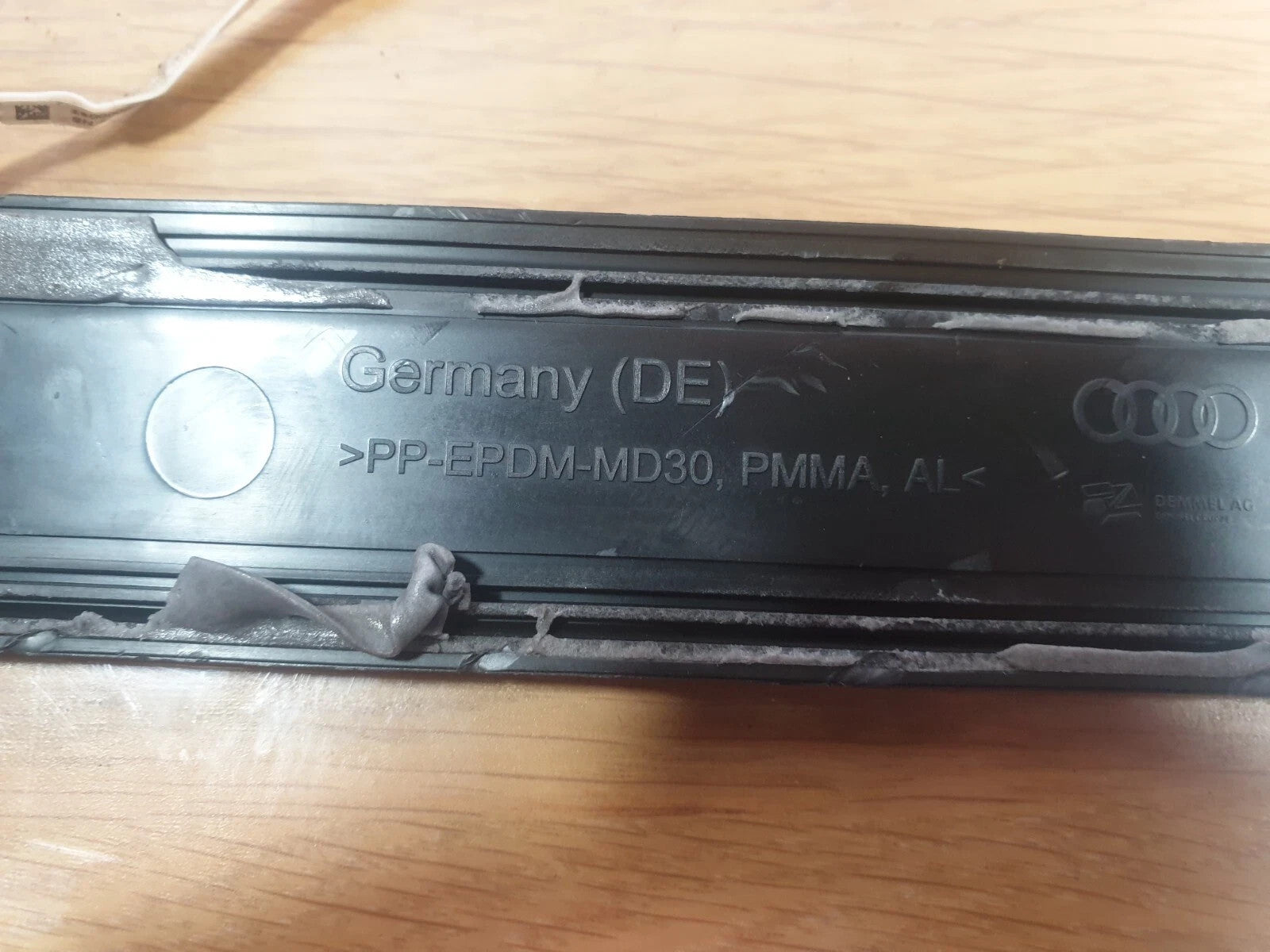 ebay-src:https://i.ebayimg.com/00/s/mtiwmfgxnjaw/z/0~aaaeswzdpqkrrf/$_57.jpg