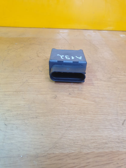 ebay-src:https://i.ebayimg.com/00/s/mtywmfgxmjaw/z/aoiaaoswg65mcbkn/$_57.jpg