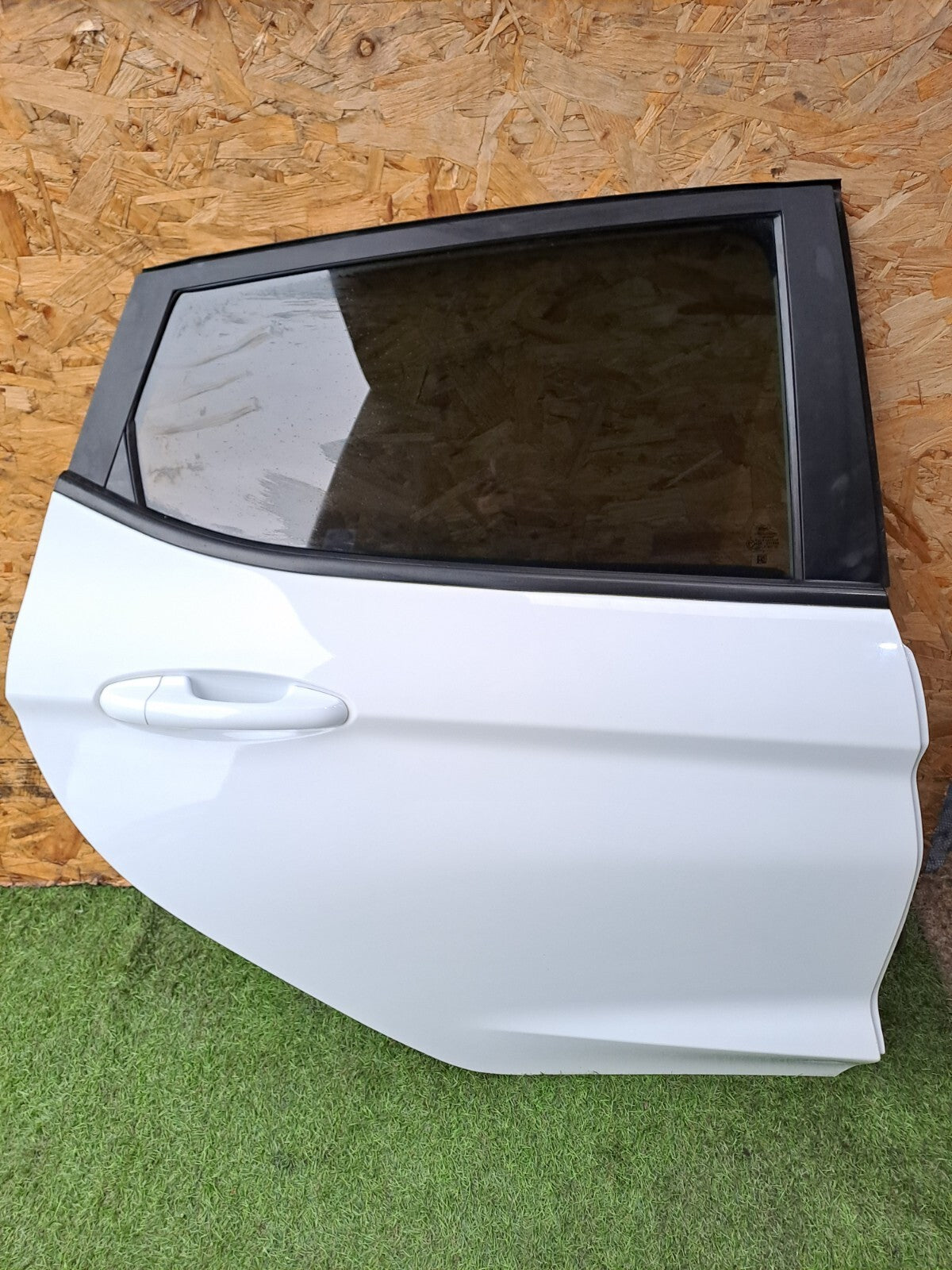 ✅FORD FIESTA ACTIVE 1.0 PETROL 2020 REAR RIGHT DOOR WHITE Warranty A247 - Image 1