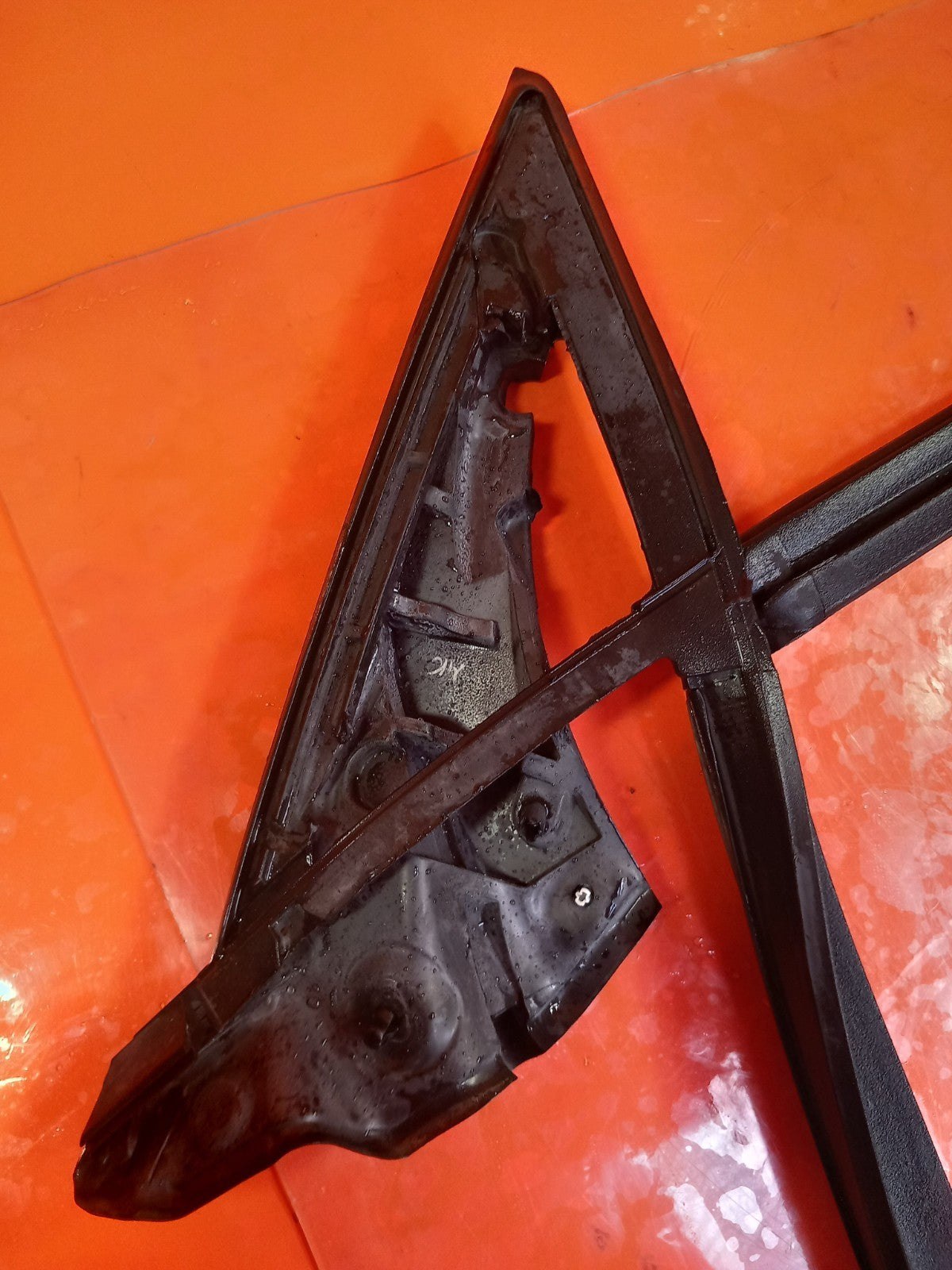 ebay-src:https://i.ebayimg.com/00/s/mtywmfgxmjaw/z/eosaaeswukzqffh-/$_57.jpg