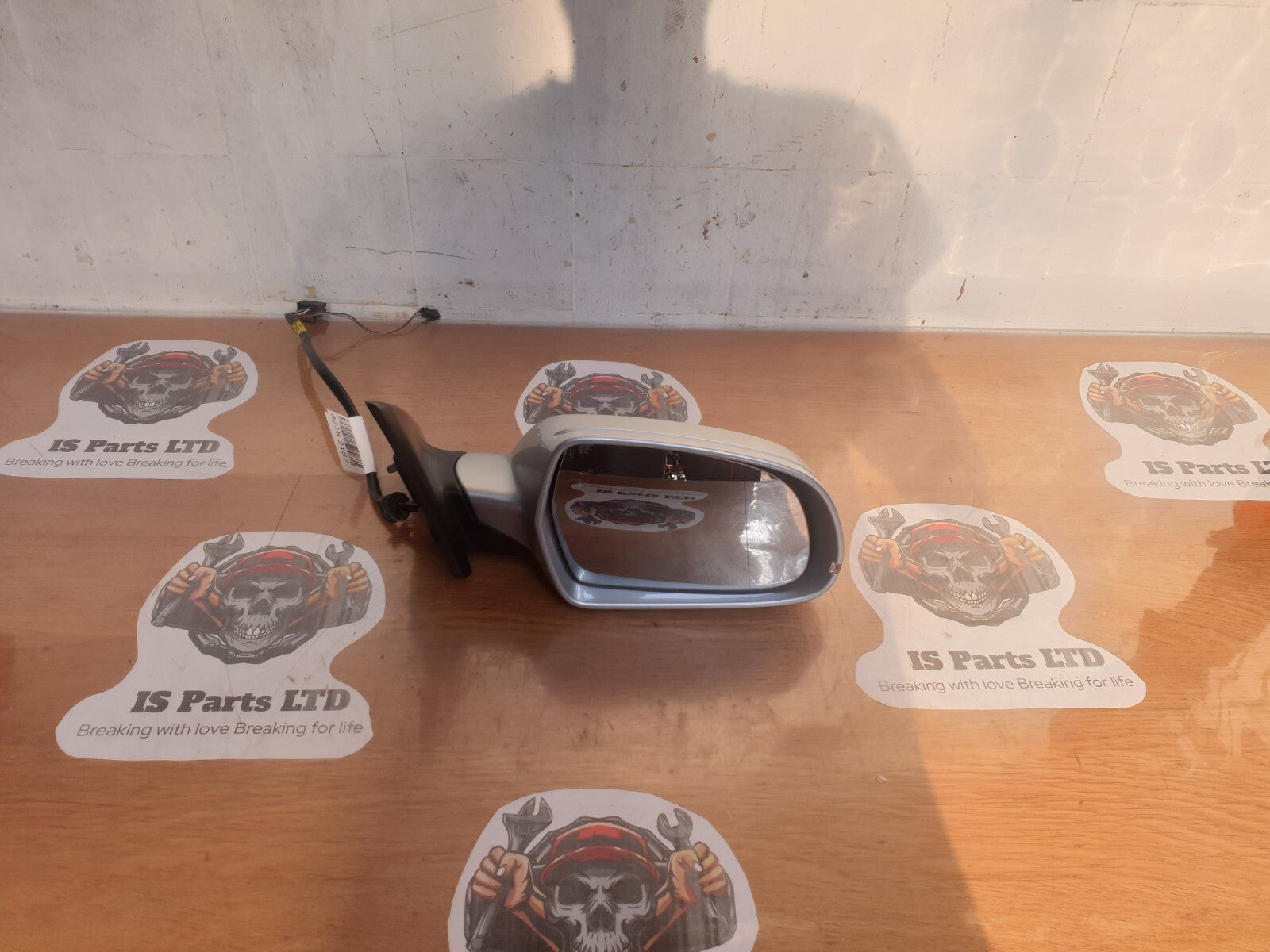 AUDI A5 CABRIO S LINE 2.0 DIESEL 2012 FRONT RIGHT MIRROR SILVER A218 - Image 2