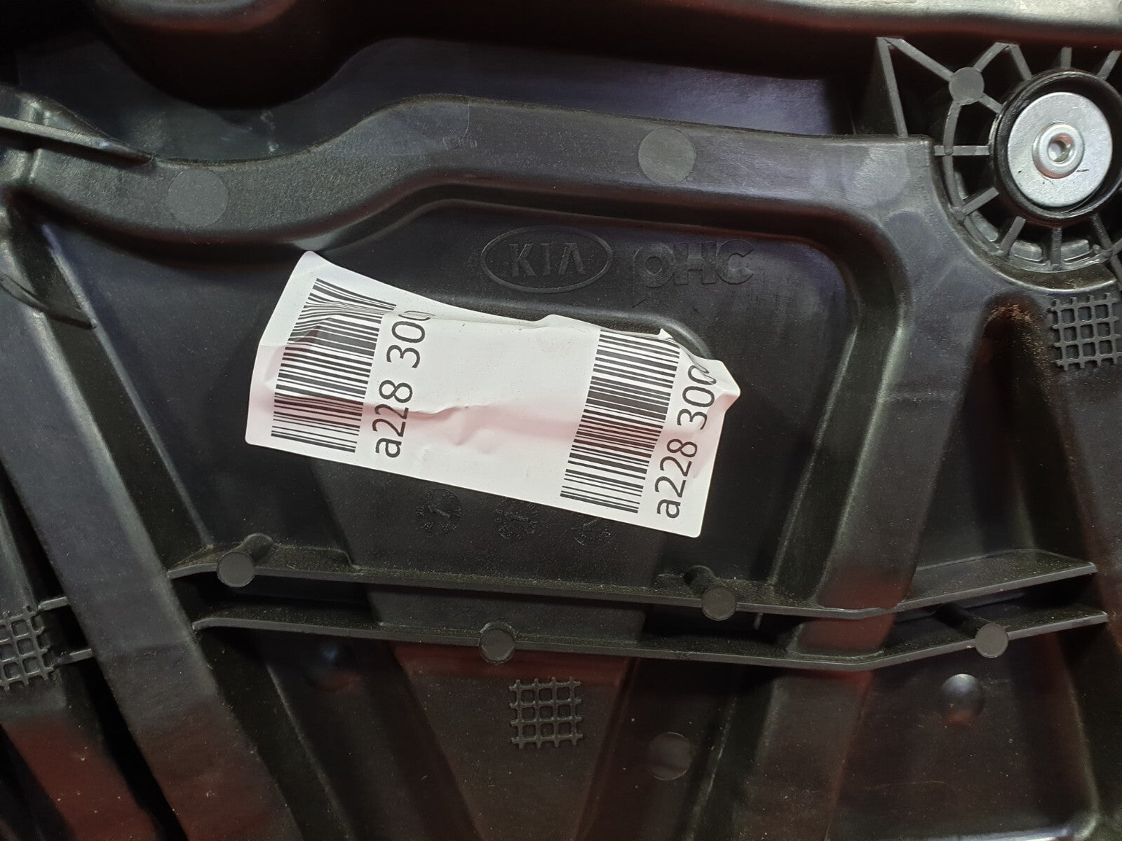 KIA XCEED 1.5 PETROL 2021 FRONT LEFT DOOR WINDOW REGULATOR 82470-J7160 Warranty - Image 6