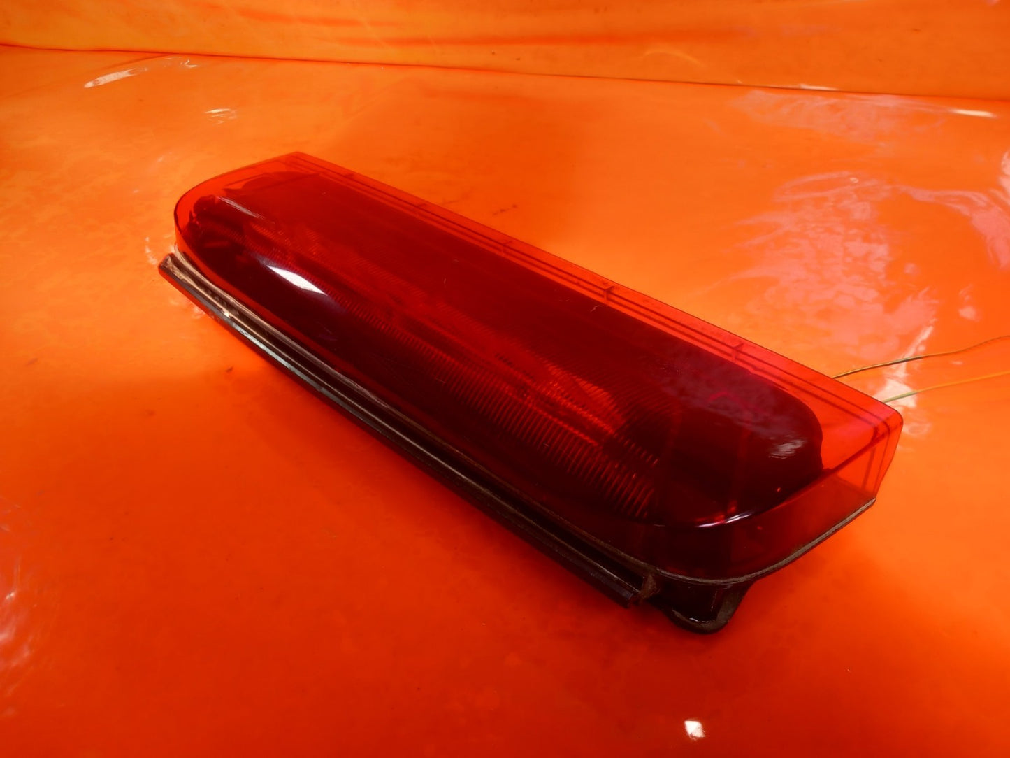 2017 Ford Transit Connect Rear High Level Brake Stop Light L90003629 A369 - Image 4