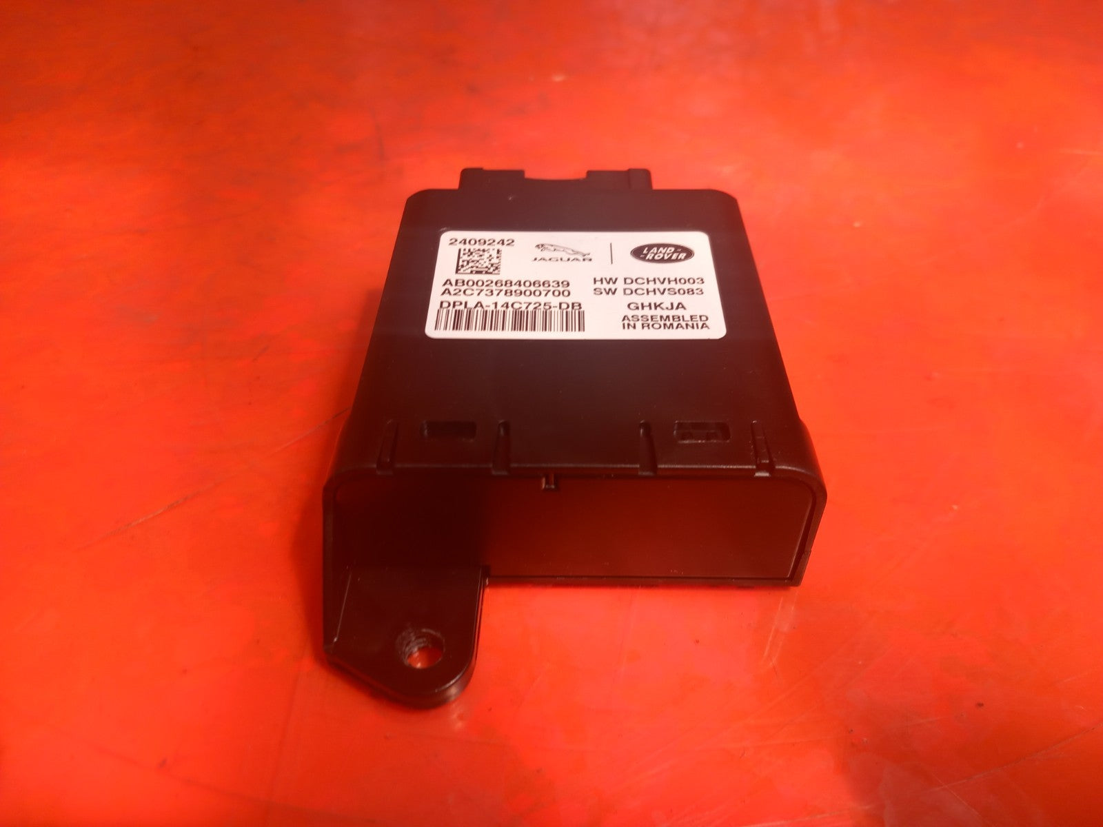 2025 Land Rover Defender L663 Heated Seat Control Module DPLA-14C725-DB A396 - Image 2
