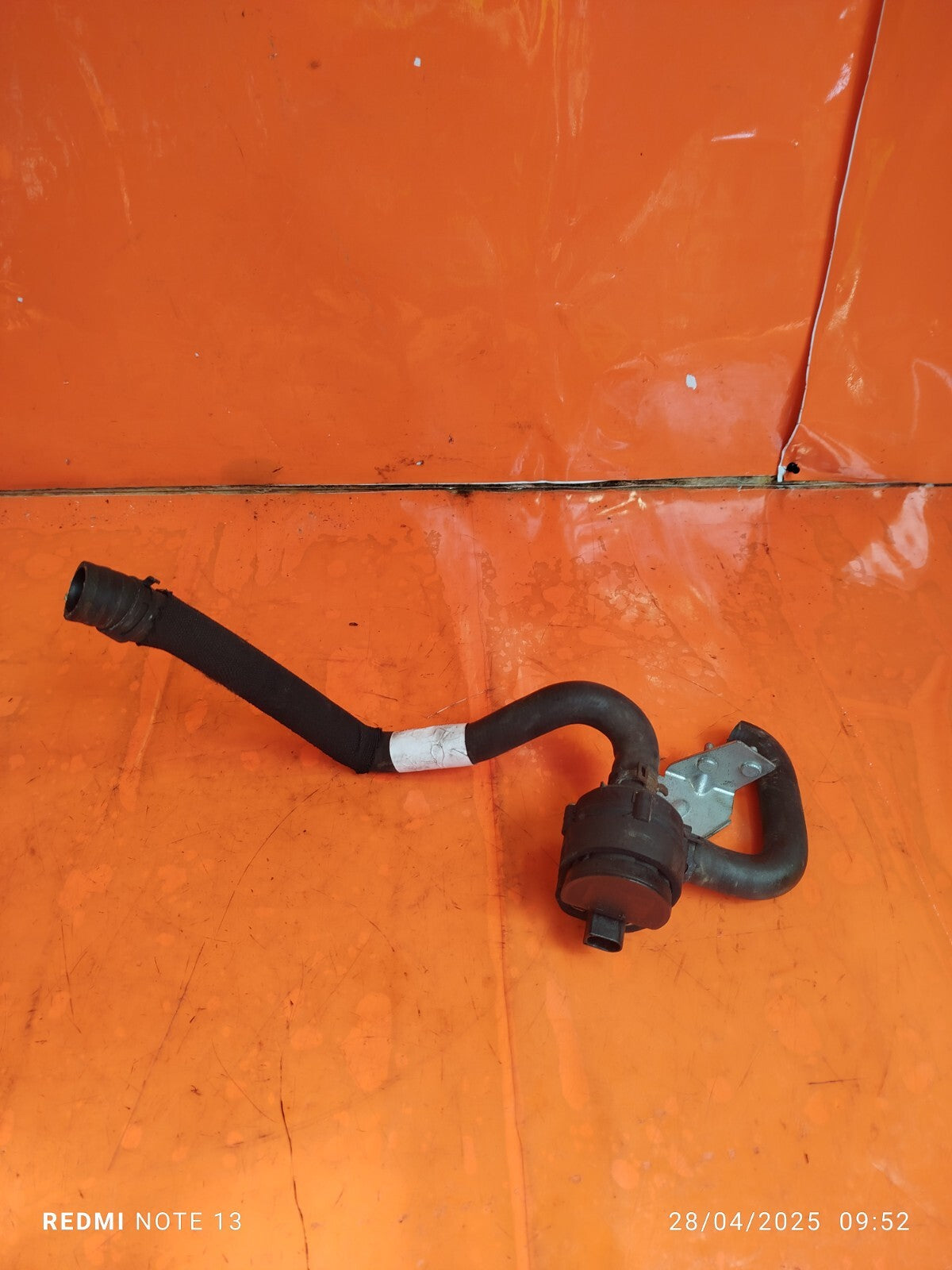 ✅VW CRAFTER CR35 2.0 DIESEL 2017 AUXILIARY WATER COOLANT PUMP A2118350028 A277 - Image 4