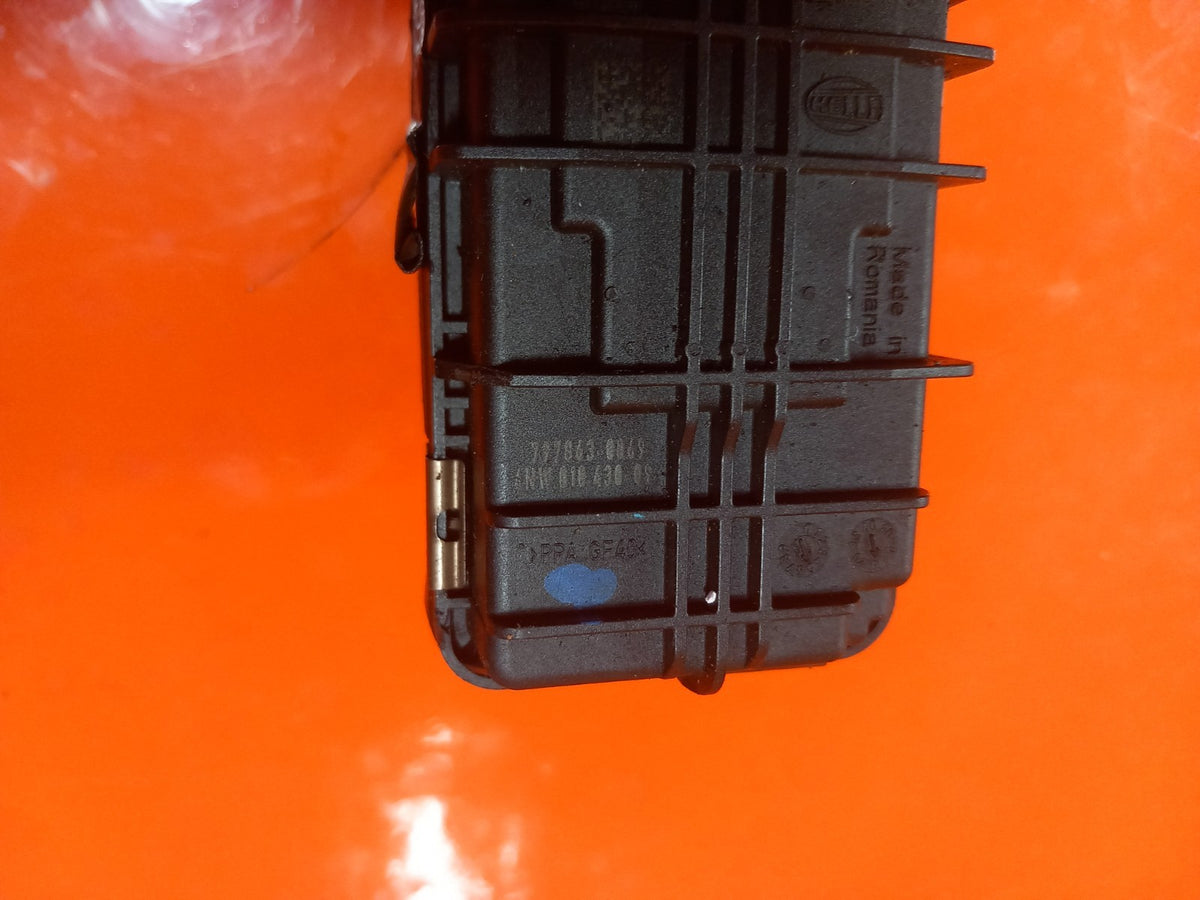 ebay-src:https://i.ebayimg.com/00/s/mtiwmfgxnjaw/z/iu0aaeswr7vqp8ue/$_57.jpg