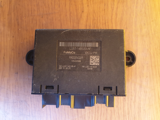 ✅FORD PUMA ST-LINE 1.0 PETROL 2022 FRONT LEFT DOOR CONTROL MODULE LU5T14B533AF - Image 1
