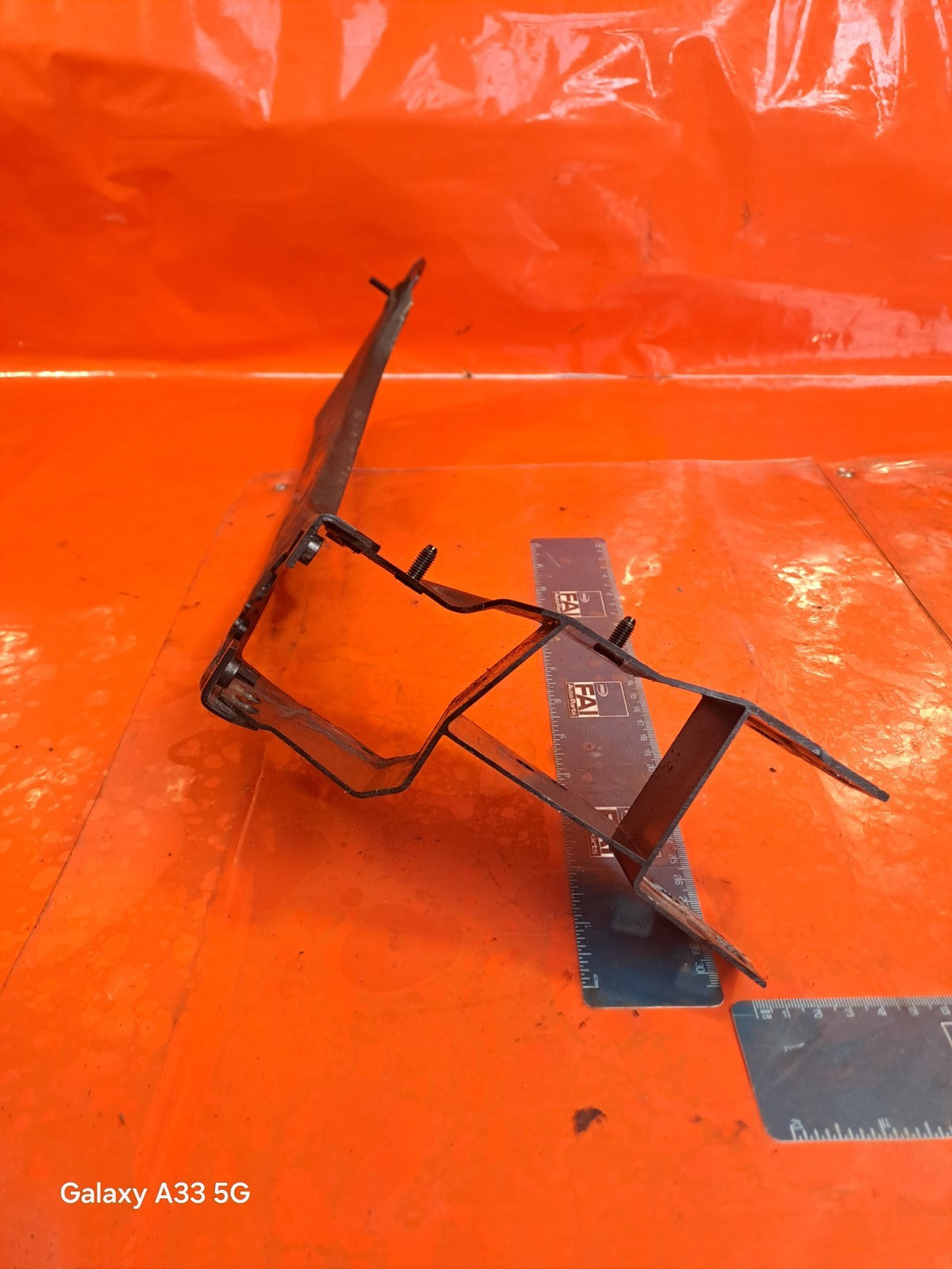 ✅2018 BMW X1 F48 2.0P LEFT HEADLIGHT SUPPORT BRACKET 7426633 + WARRANTY A303 - Image 8
