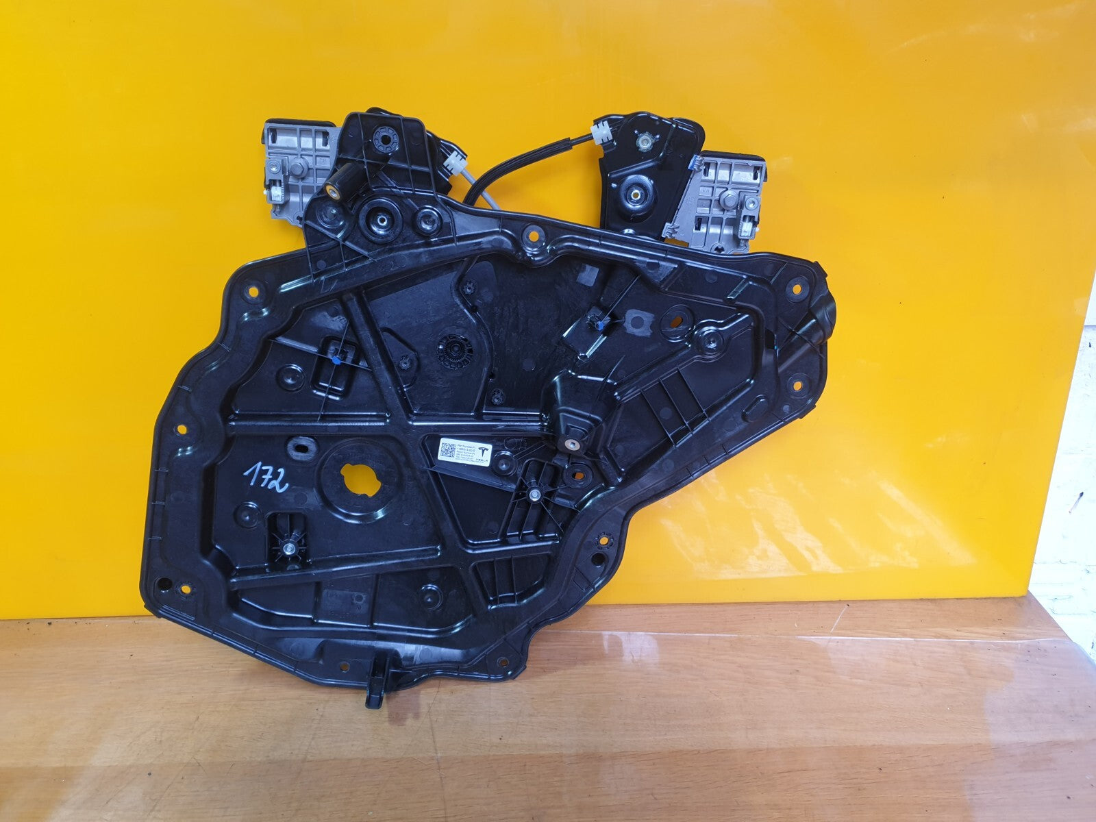 ✅2022 TESLA MODEL Y REAR RIGHT WINDOW REGULATOR 1495513-00-E + WARRANTY A172 - Image 1