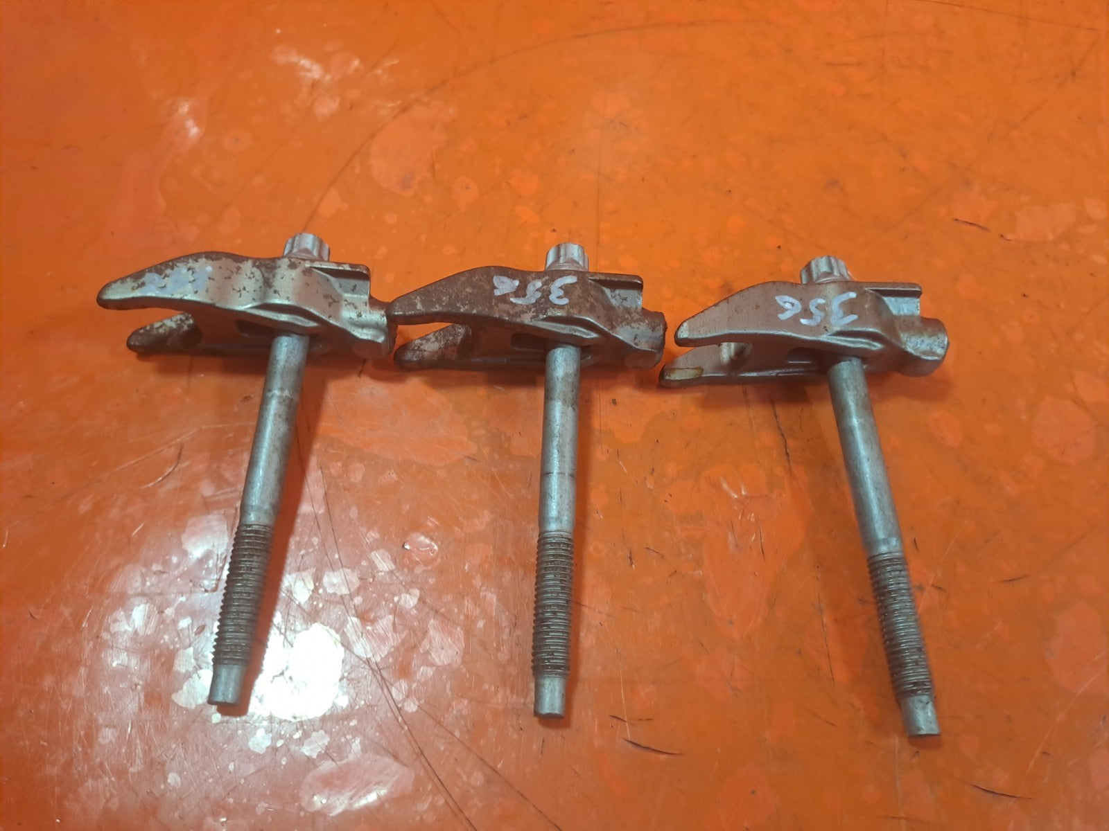 ✅FORD TRANSIT COURIER 1.5 DIESEL 2024 FUEL INJECTOR CLAMP & BOLT SET Warranty - Image 6