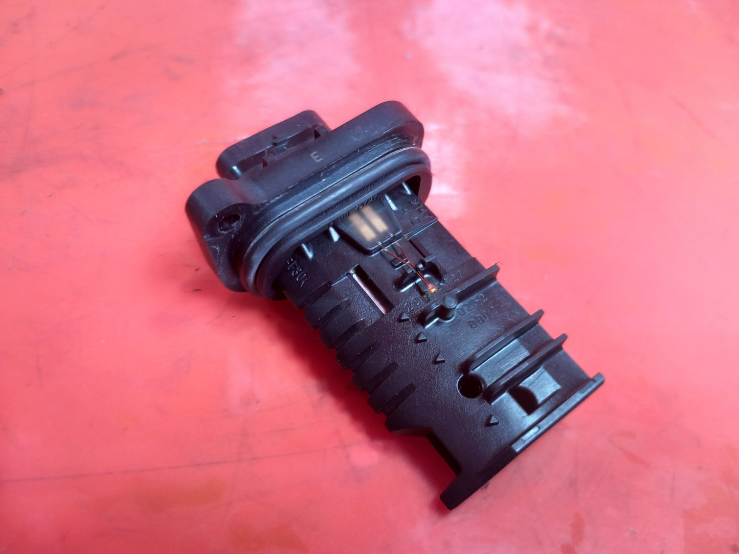 BMW F30 320D Xdrive M Sport 2.0 Diesel 2013 Mass Air Flow Meter Sensor 8506408 - Image 11