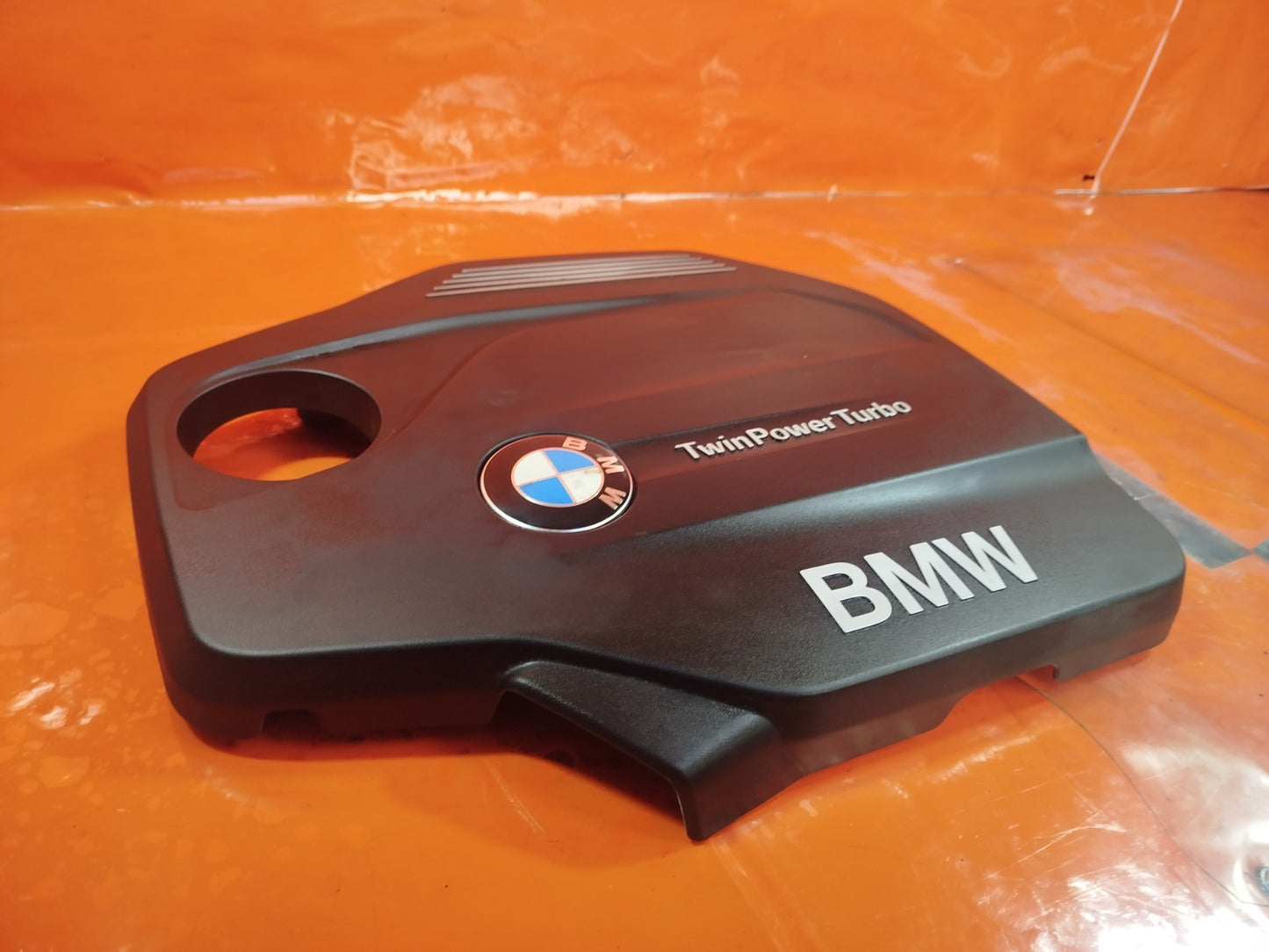 ebay-src:https://i.ebayimg.com/00/s/mtiwmfgxnjaw/z/osuaaeswhpzphk8p/$_57.jpg