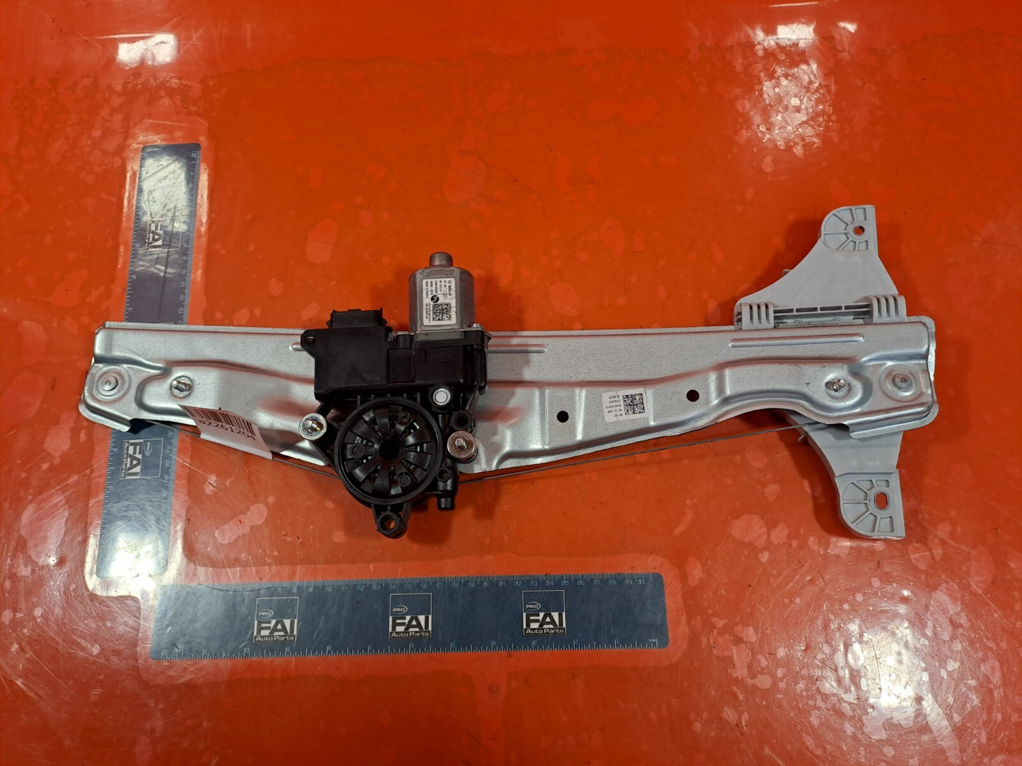 2024 HYUNDAI IONIQ 5 Front Left Door Window Regulator 82450-GI010 +WARRANTY A226 - Image 1