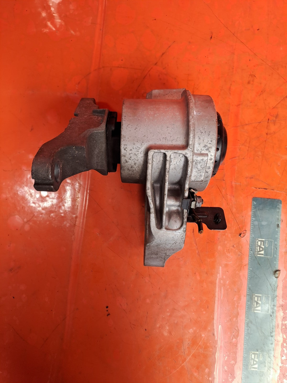 ✅2017 FORD GALAXY MK4 2.0 TDCi RIGHT ENGINE MOUNT DS736F012GG + WARRANTY - Image 4
