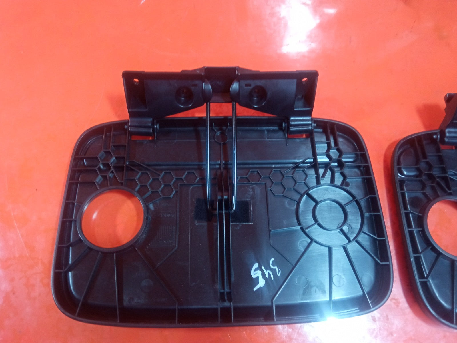 2019 Ford Galaxy MK3 Zetec Picnic Table Tray Pair EM2B-S279B04-ABW Warranty A345 - Image 7