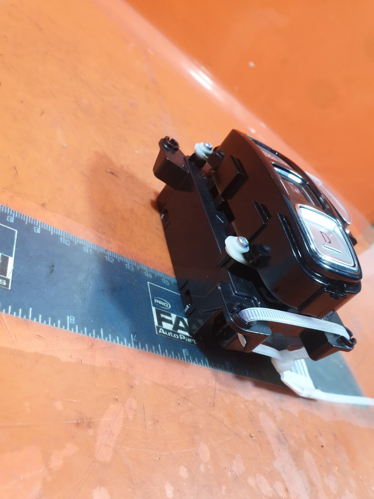 ✅Hyundai Tucson MK4 Ultimate 2023 1.6 Petrol AUTO GEAR SELECTOR UNIT 299228620 - Image 5