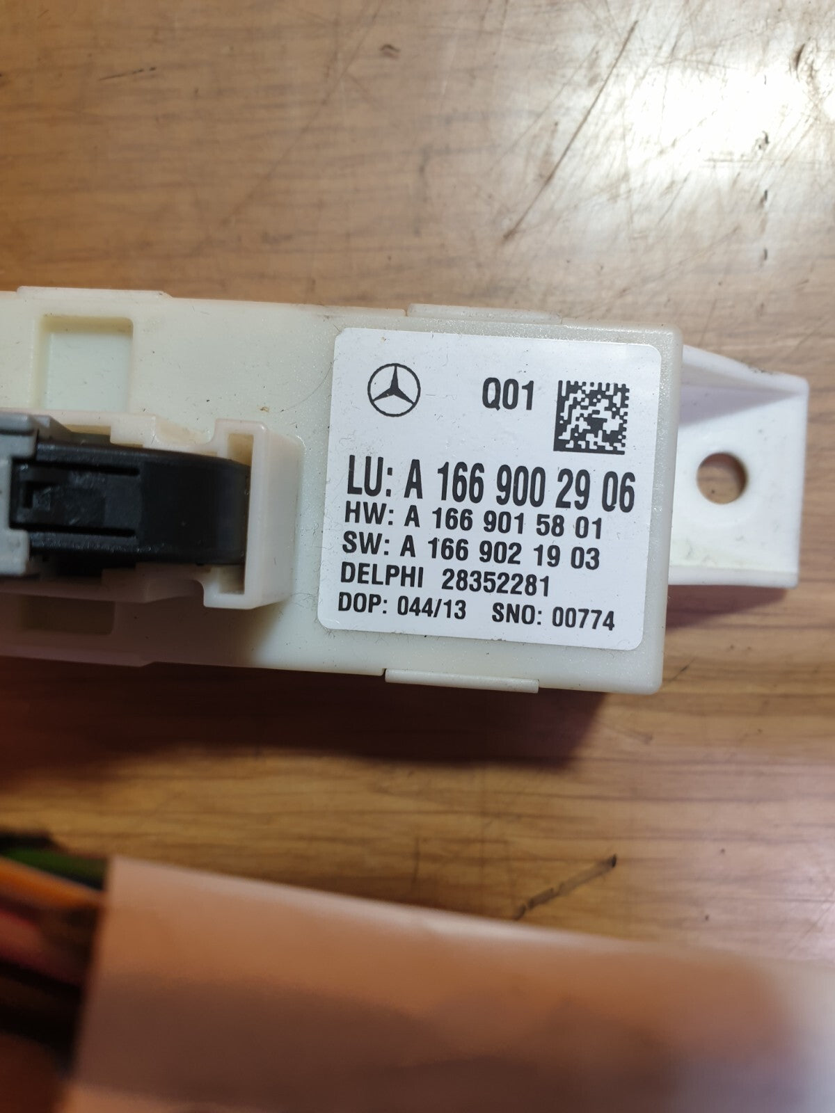 MERCEDES C220 W204 Amg Sport 2013 HEADLIGHT LEVELING CONTROL MODULE A1669002906 - Image 3
