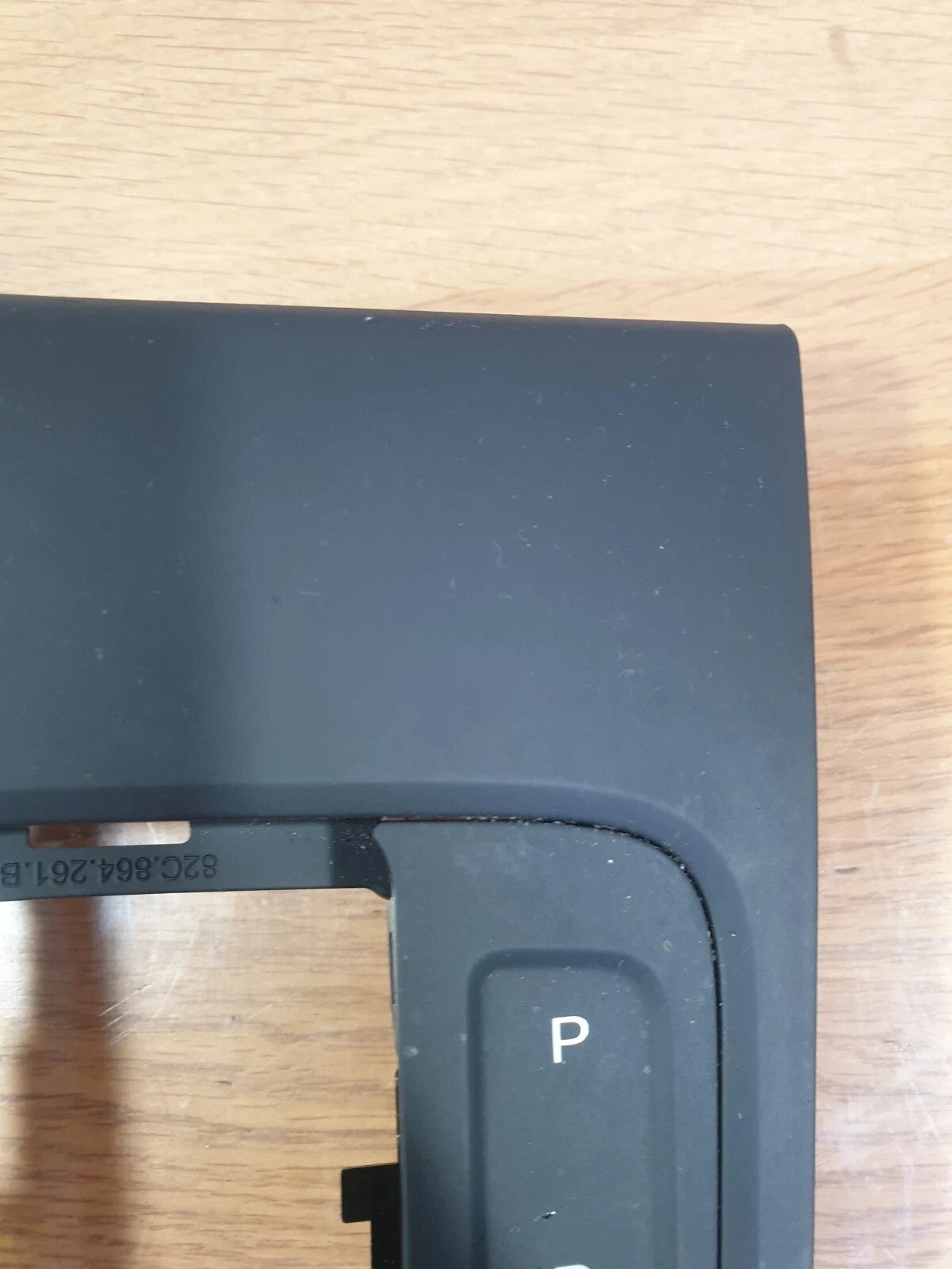 ✅Audi A1 Sport 1.0 Petrol 2020 Gear Selector Shifter Surround Trim 82C713463 - Image 4