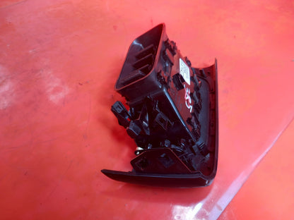 Renault Captur 1.6 Petrol 2023 Front Right Dashboard Air Vent 687605826R A392 - Image 10