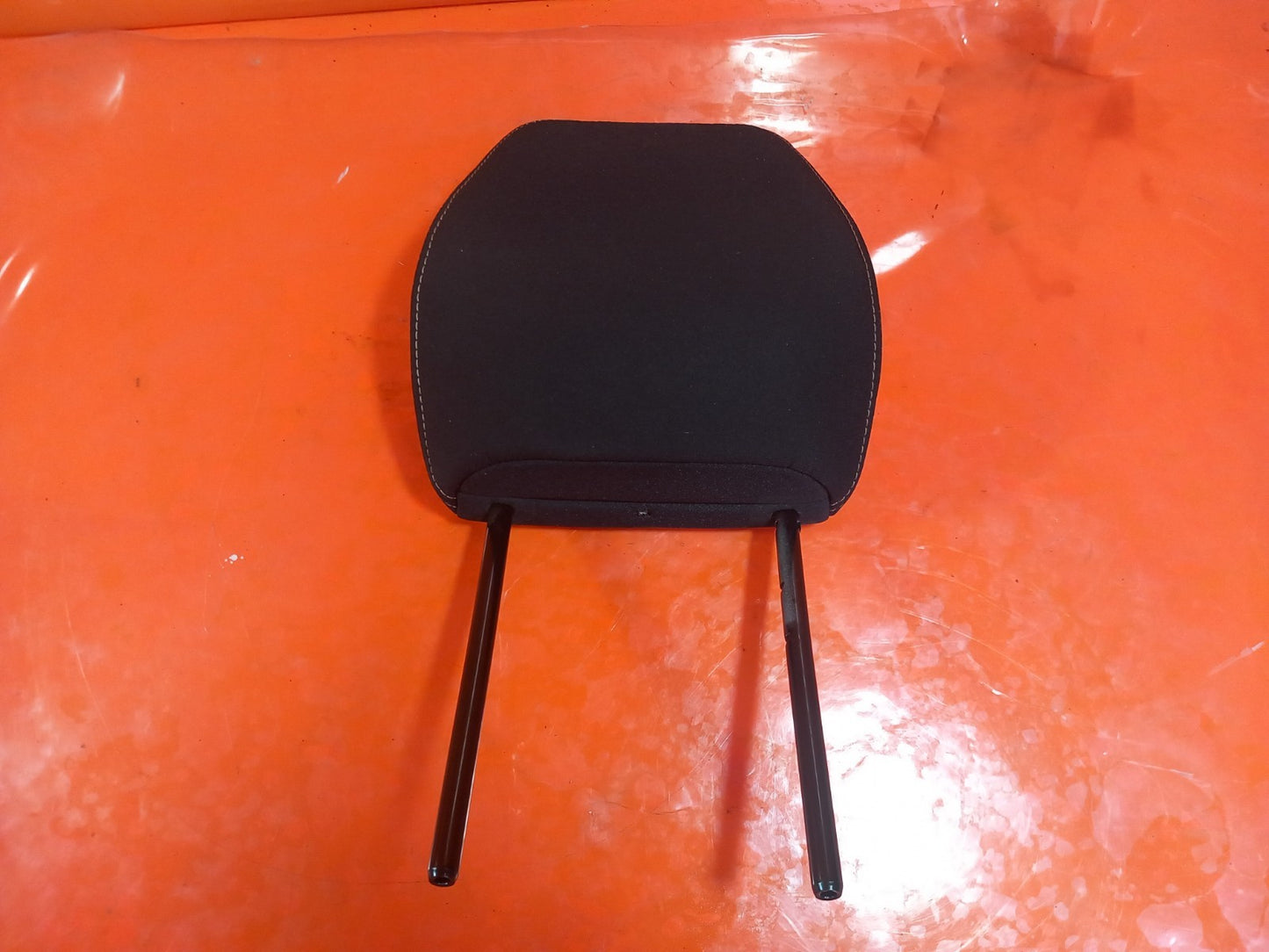 Dacia Jogger 1.0 Petrol 2024 Front Headrest Cloth Warranty A391 - Image 2