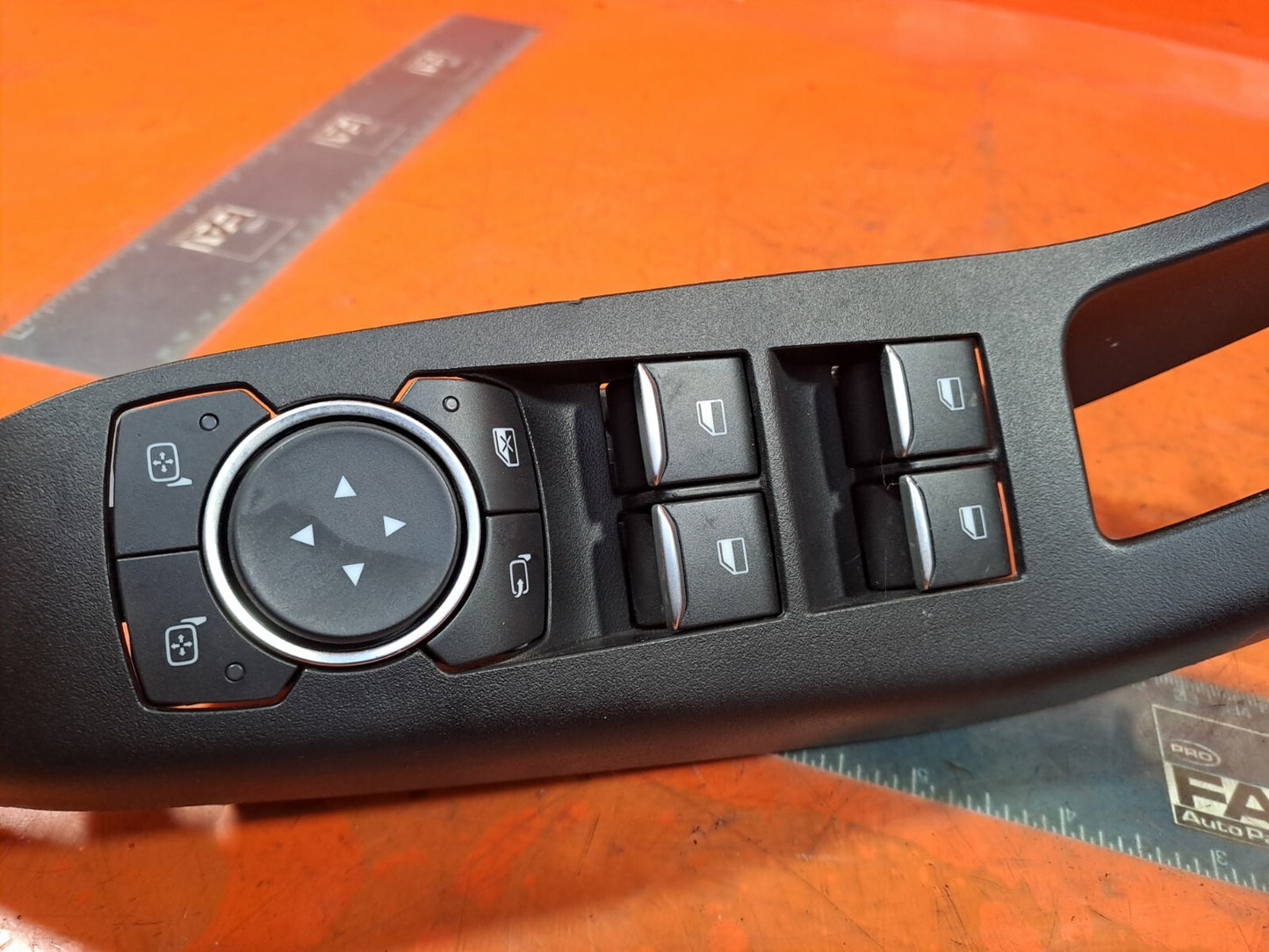 ✅2020 FORD FIESTA ACTIVE 1.0P FRONT RIGHT DOOR WINDOW SWITCH H1BT-14540-DC A247 - Image 7