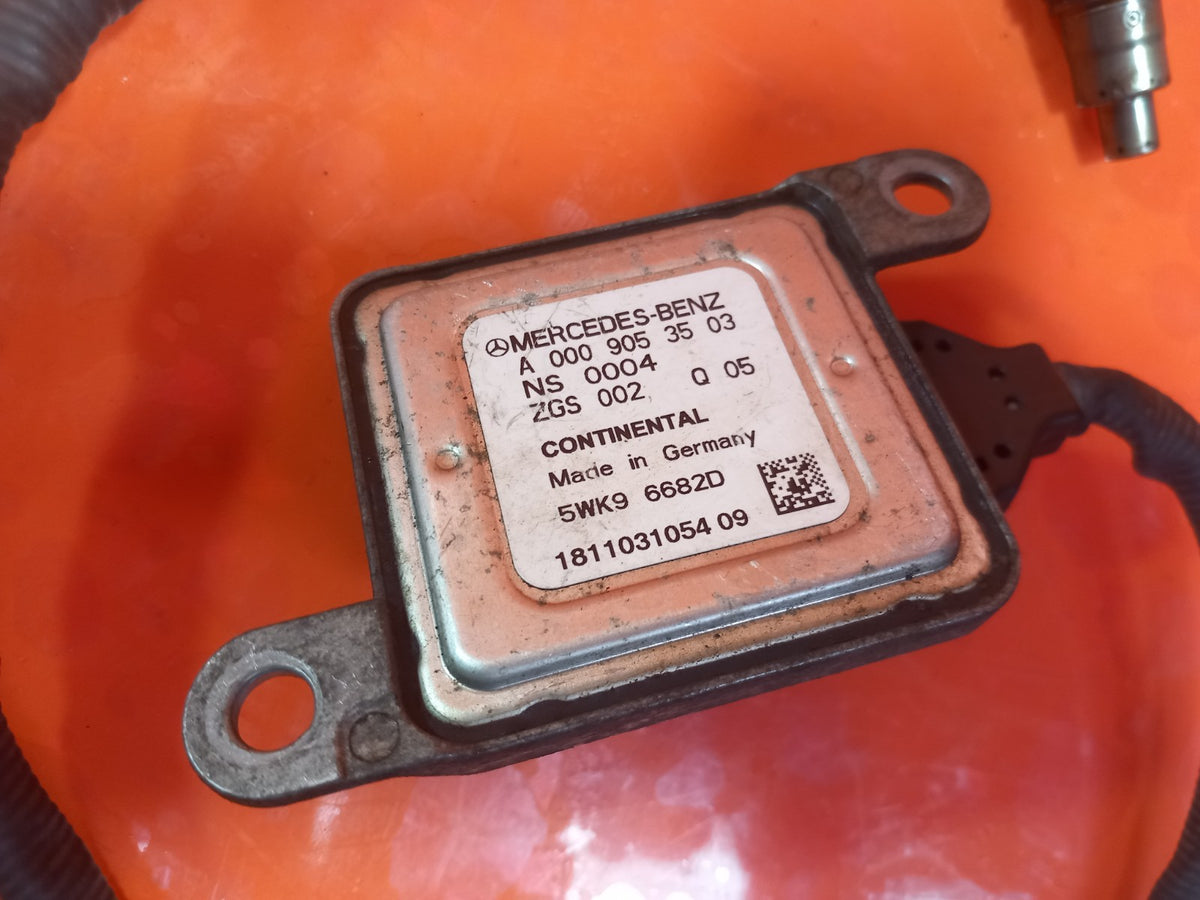 ebay-src:https://i.ebayimg.com/00/s/mtiwmfgxnjaw/z/gw4aaesw0bhqp-z~/$_57.jpg