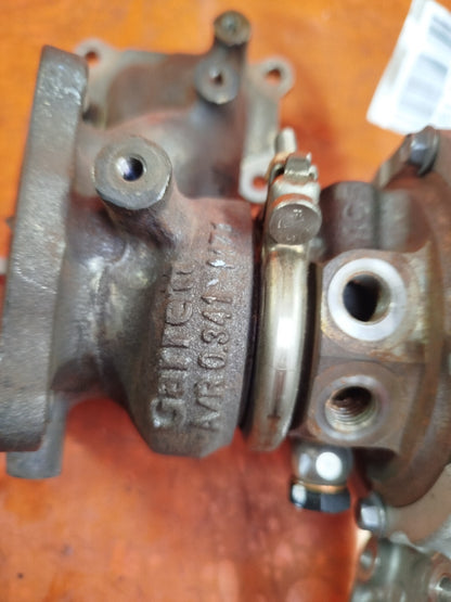 ebay-src:https://i.ebayimg.com/00/s/mtywmfgxmjaw/z/e~iaaoswihhorwht/$_57.jpg