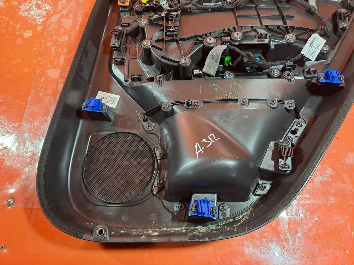 ✅POLESTAR 2 LONG RANGE 2023 REAR LEFT DOOR CARD 31696450 Warranty A312 - Image 12