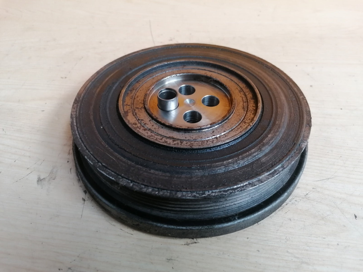 2015 MERCEDES A200 W176 AMG 2.1 DIESEL CRANKSHAFT PULLEY A6510353112 A047 - Image 8