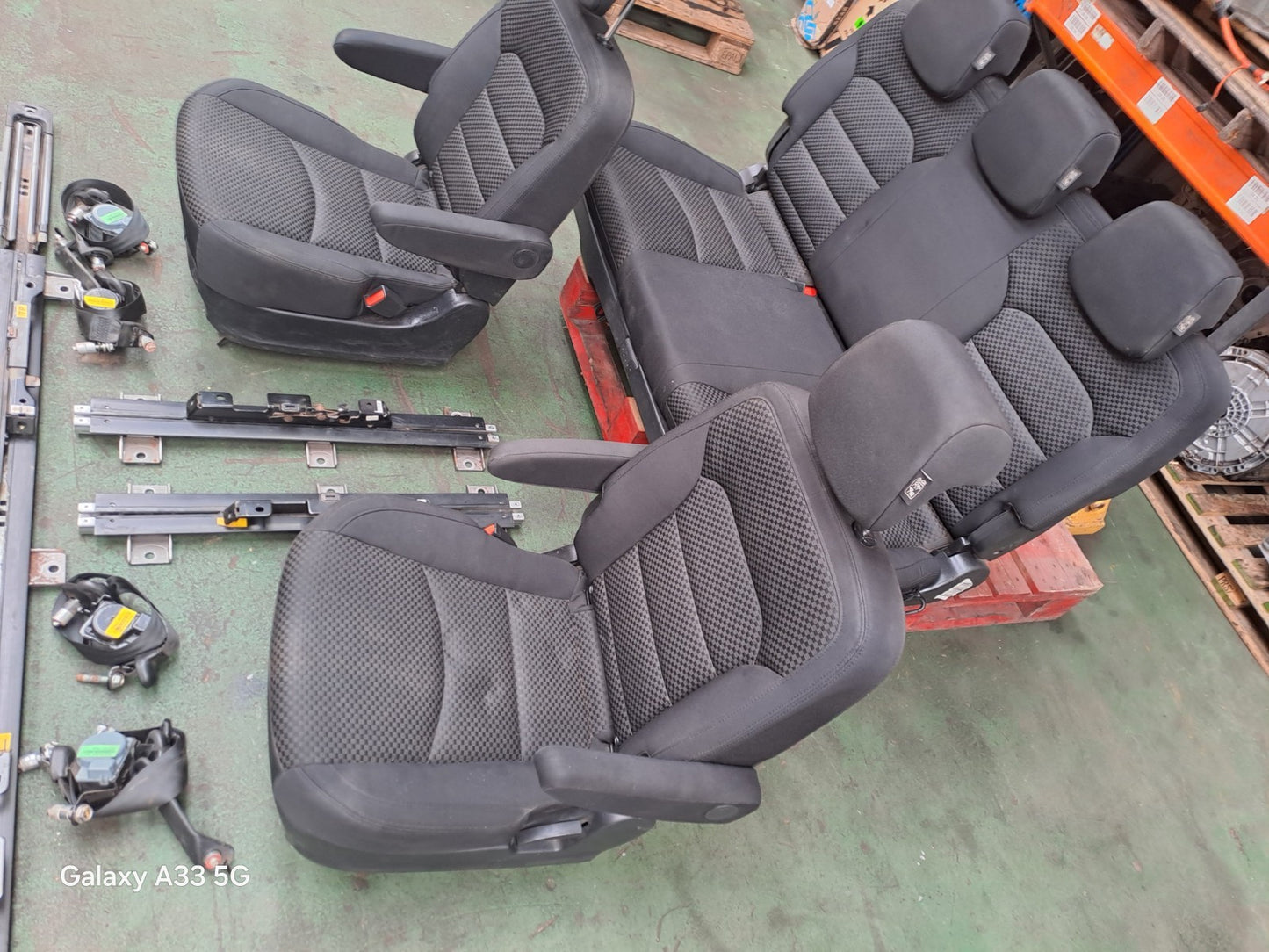 ✅2017 SSANGYONG RODIUS TURISMO 2nd & 3rd ROW SEATS WITH RAILS + WARRANTY A286 - Image 11
