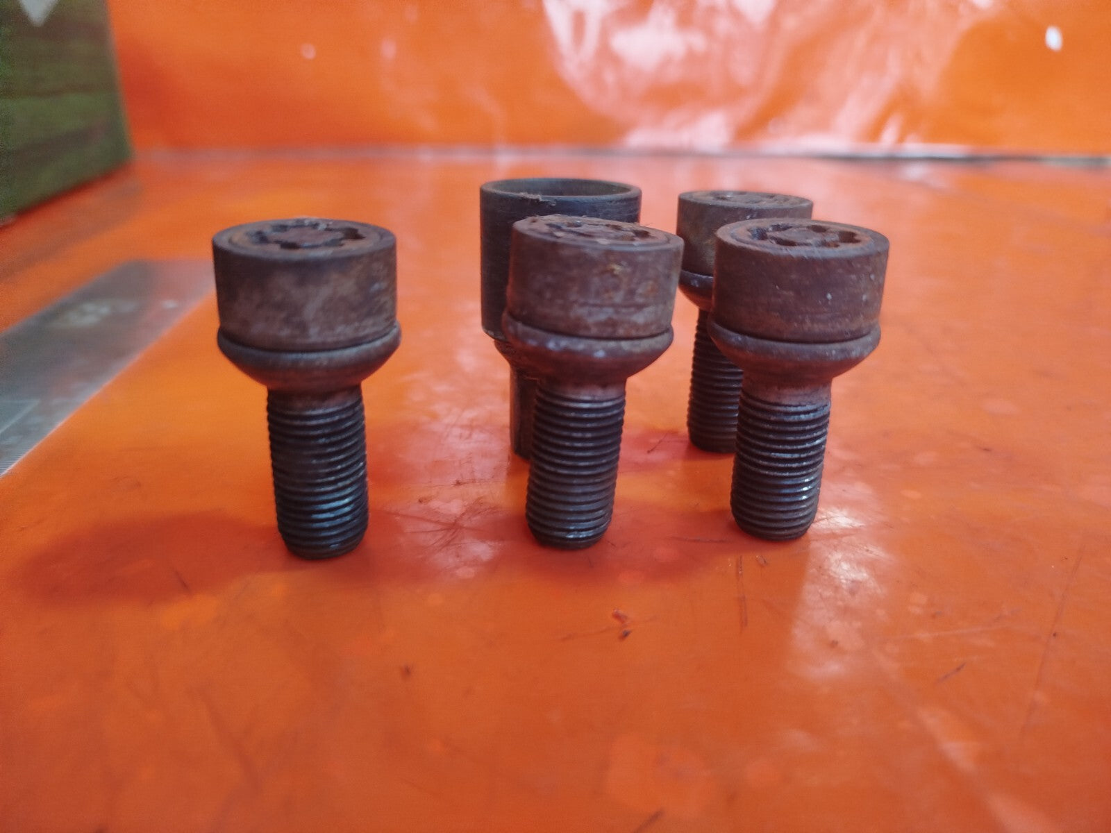 ✅2011 MERCEDES E CLASS W212 LOCKING WHEEL NUT & KEY + WARRANTY A269 - Image 2