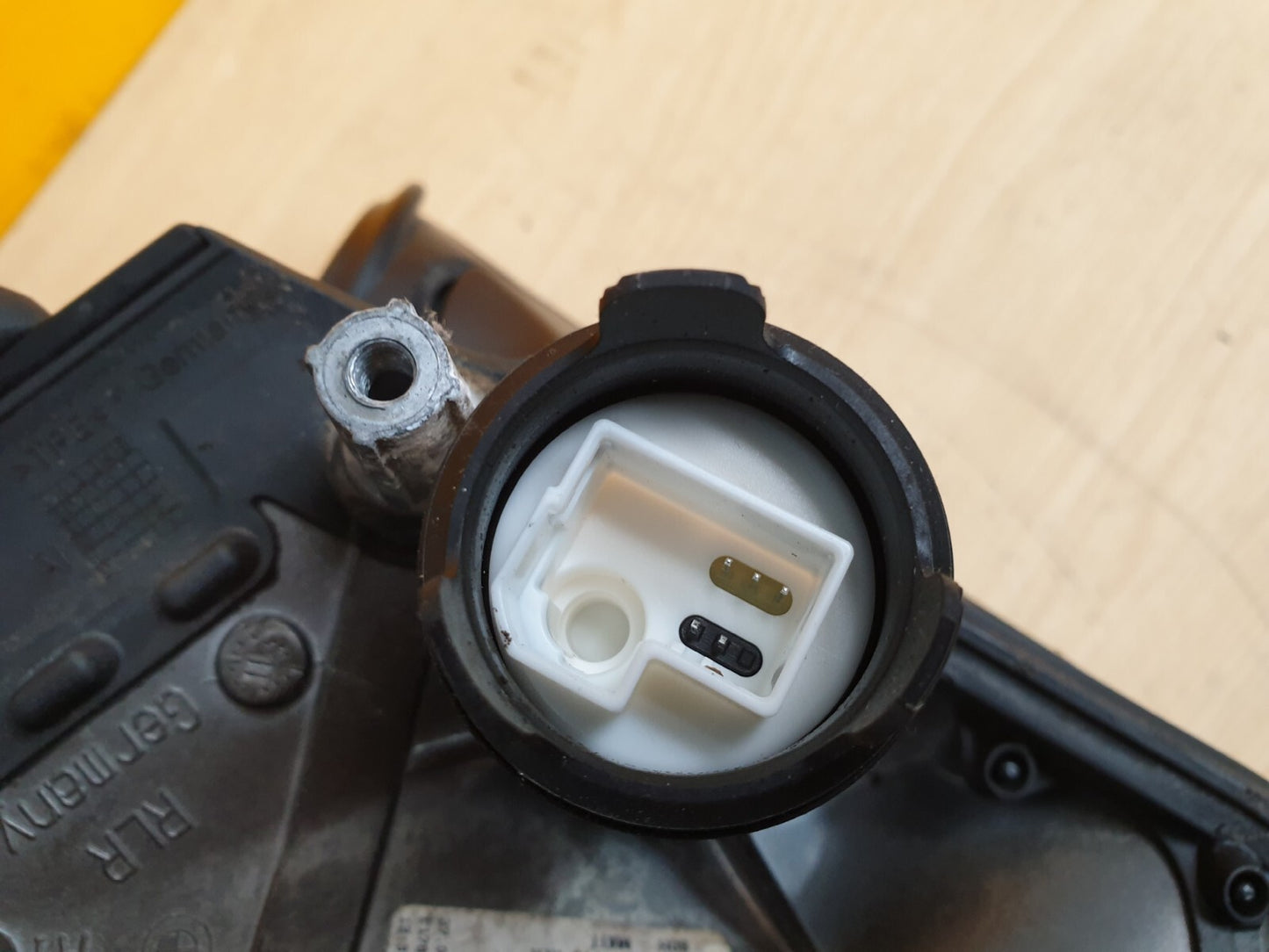 ebay-src:https://i.ebayimg.com/00/s/mtiwmfgxnjaw/z/c1uaaoswiirknrna/$_57.jpg