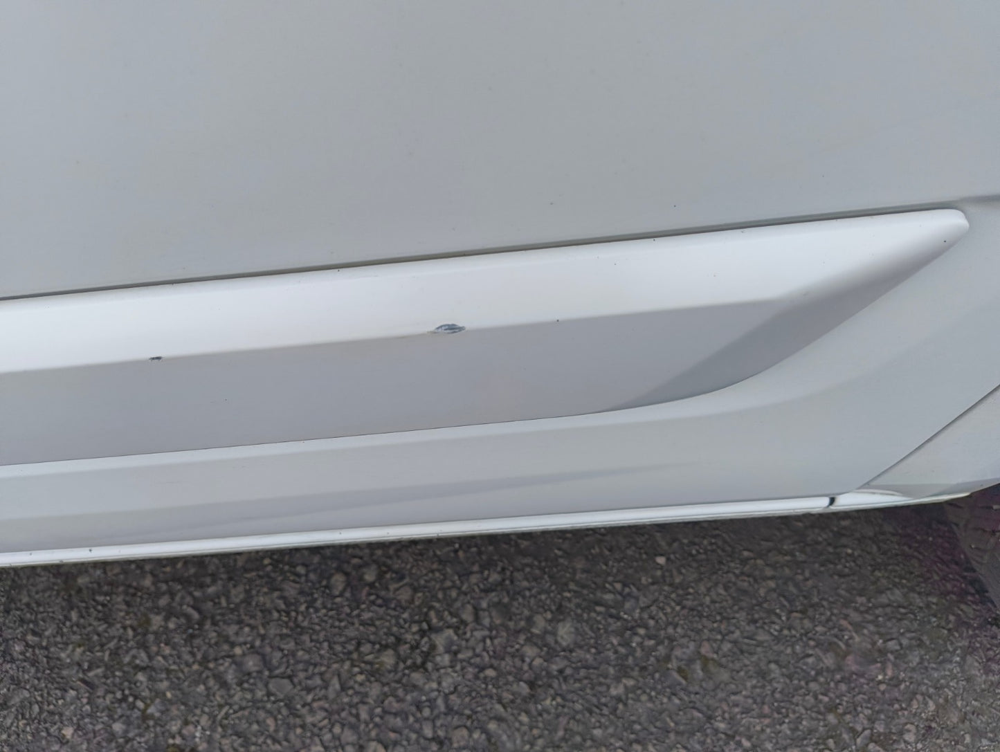 ✅Ford Tourneo Custom 2.2 Diesel 2015 Left Side Sliding Door Bare White Dent A377 - Image 5
