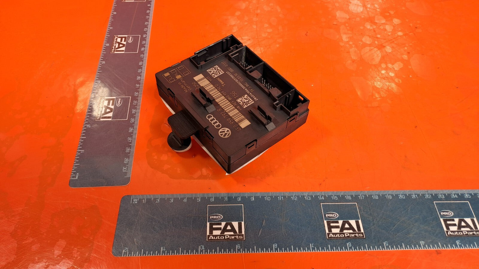 2010 AUDI Q7 S-LINE 3.0D FRONT LEFT DOOR CONTROL MODULE 4F0959792R A224 - Image 10